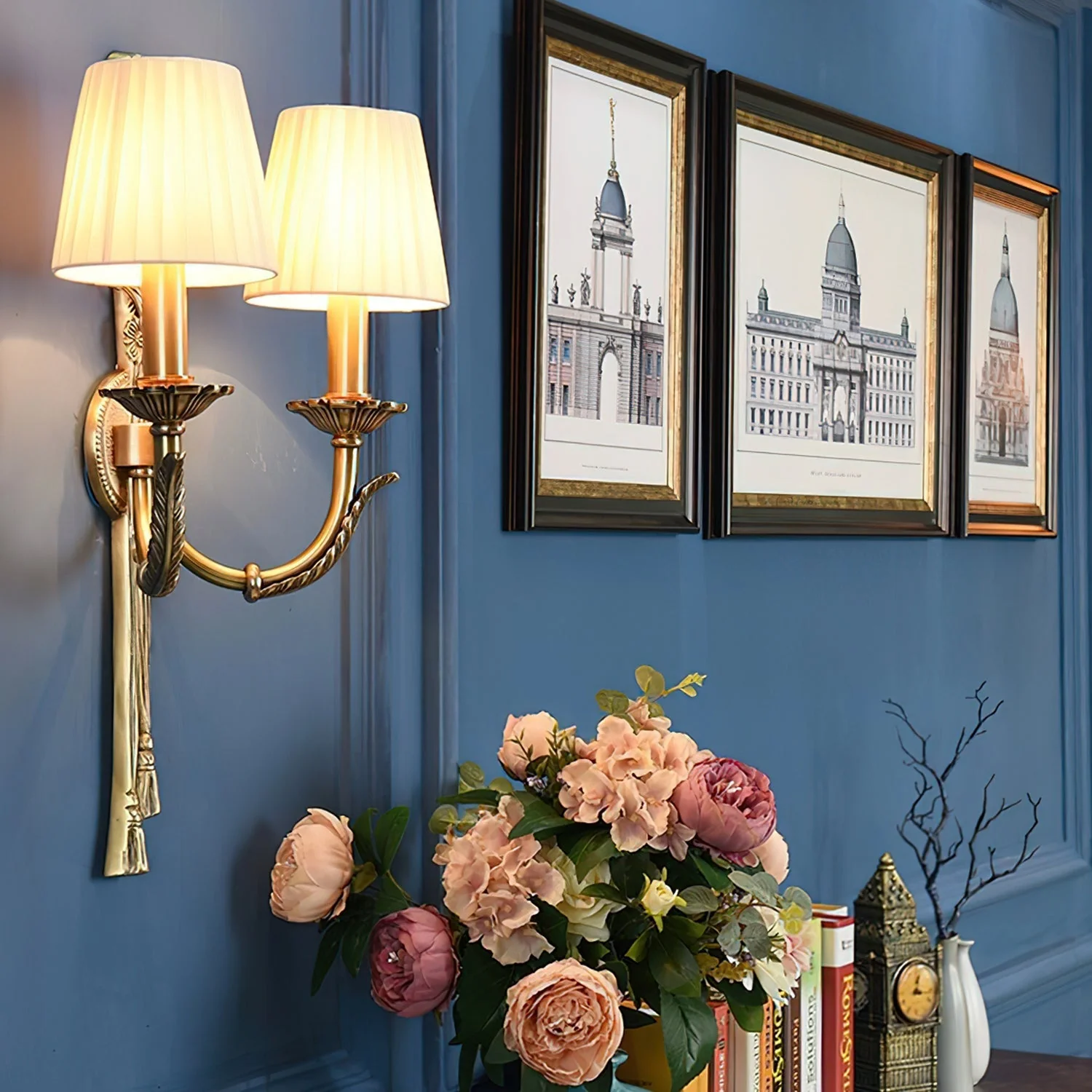 Danbury Contemporary Brass Wall Light - Image 2