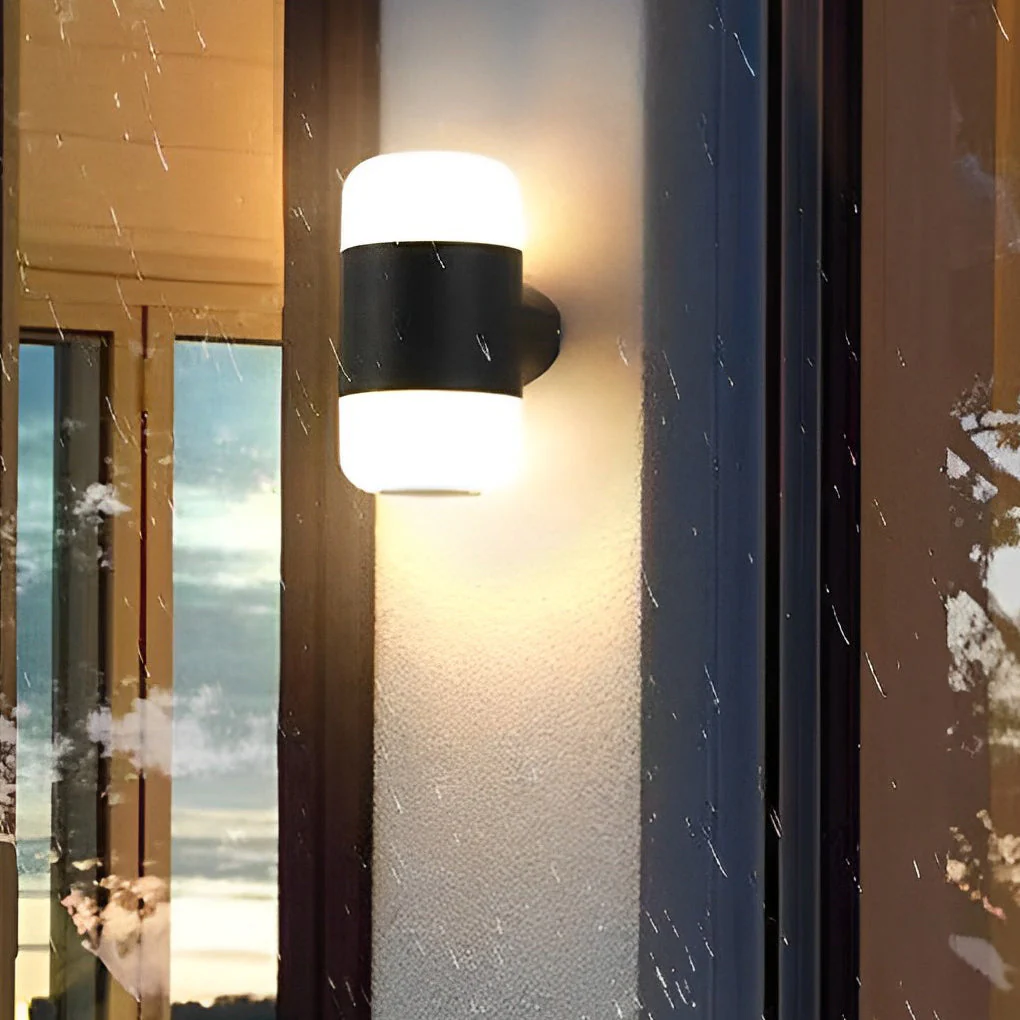 Delht Round Modern Outdoor Wall Lamp - Image 6