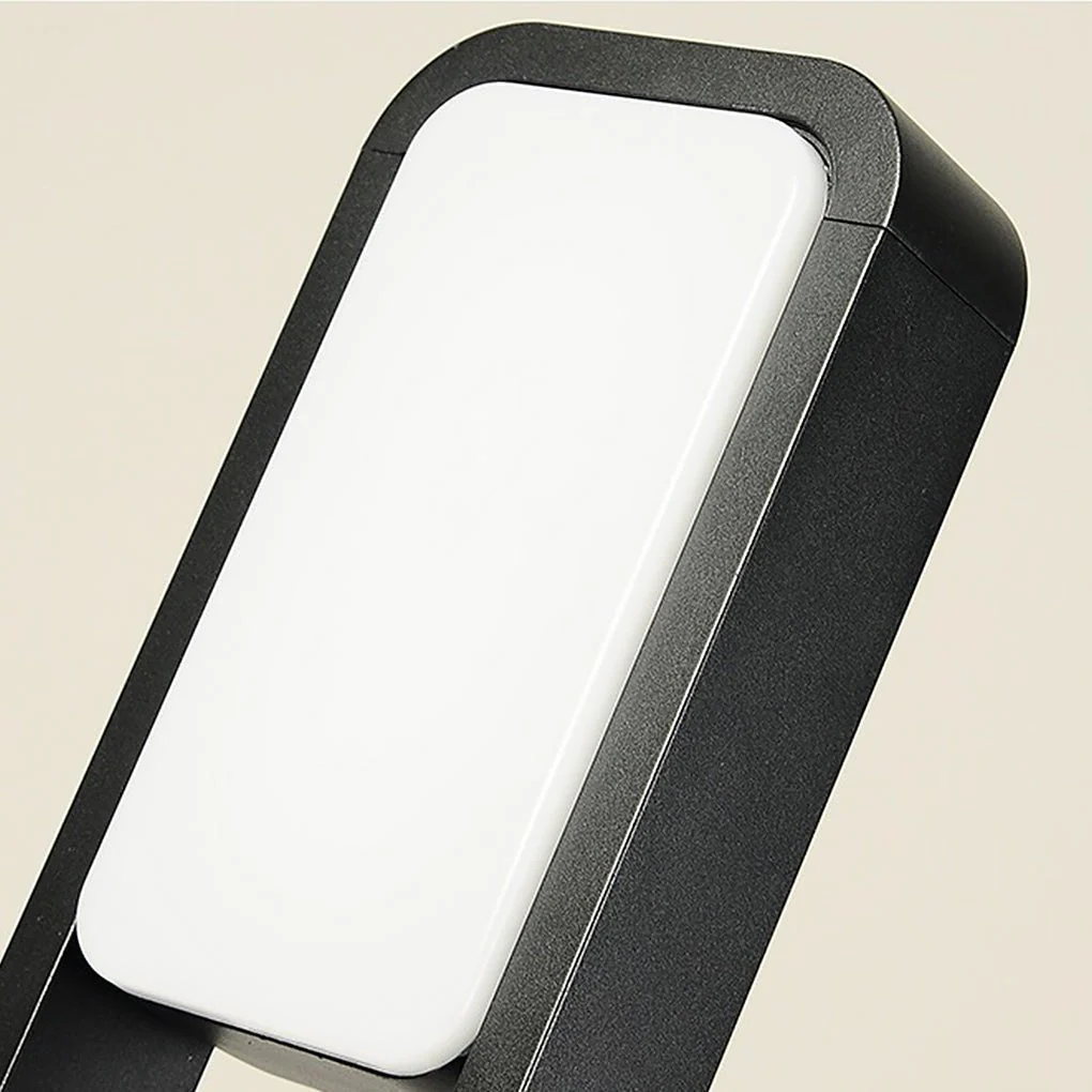 Deltfu Big Square Panel LED Outdoor Path Light - Image 10