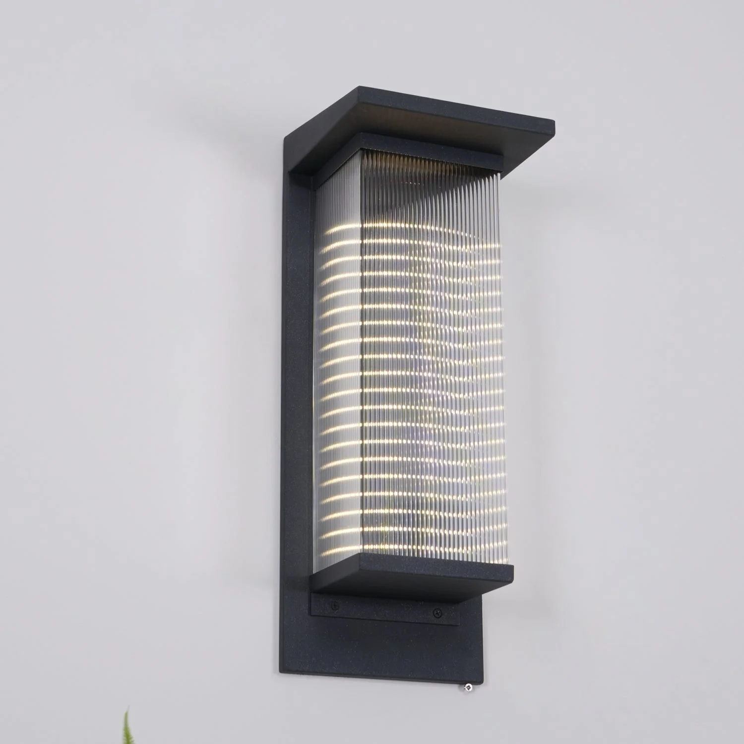 Dependable Unique Box Solar Outdoor Wall Lamp - Image 16