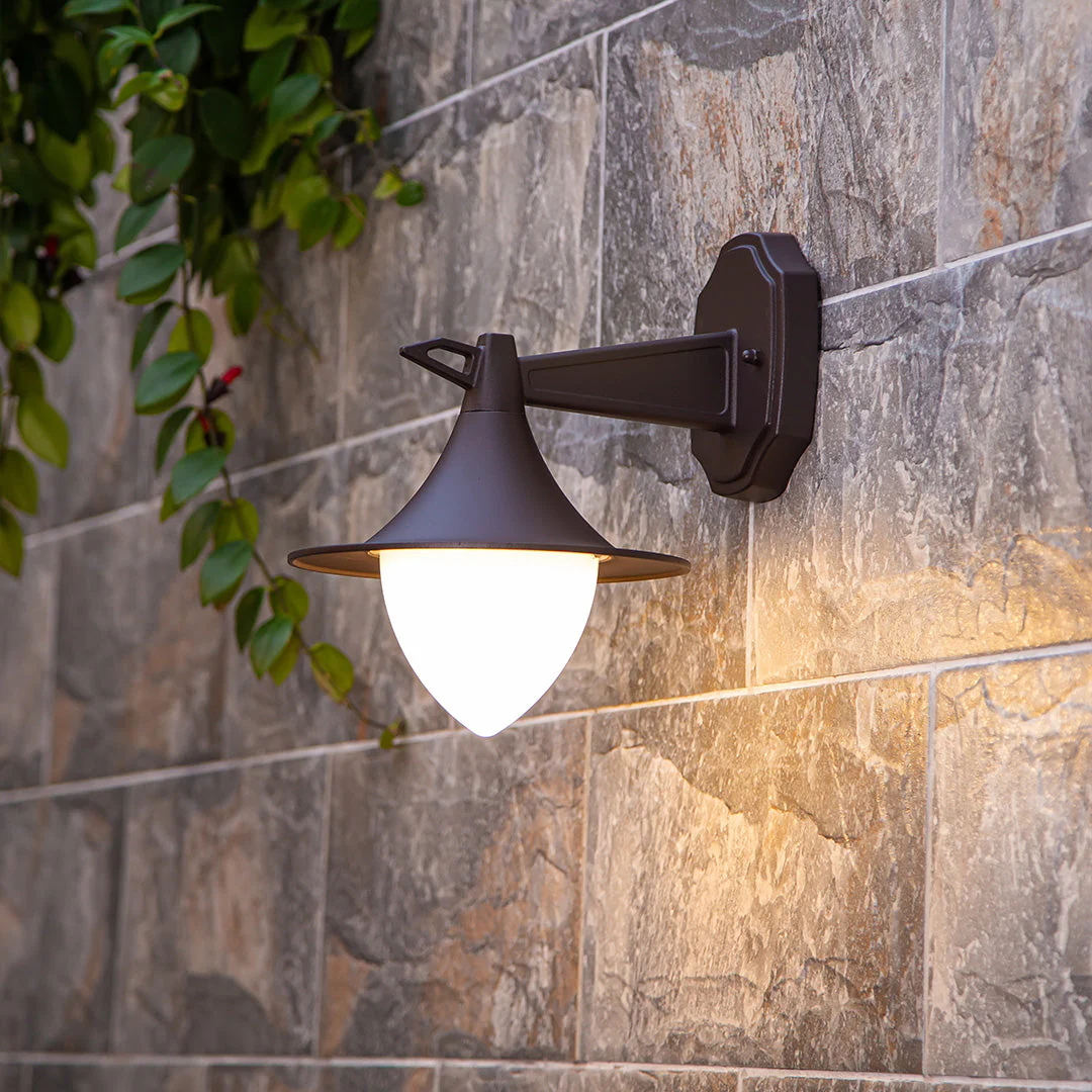Diae LED Vintage Outdoor Wall Light - Image 3