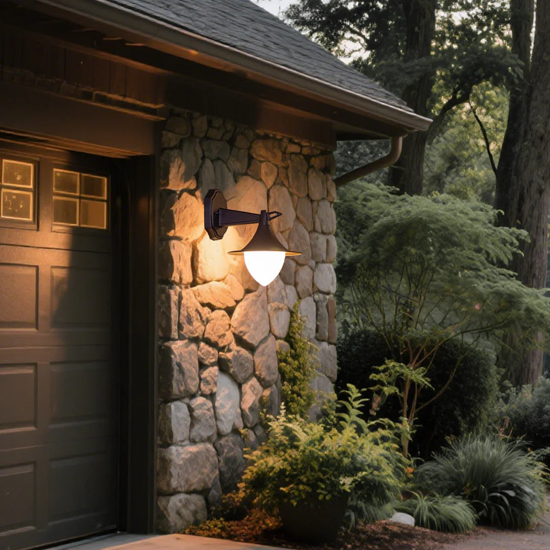 Diae LED Vintage Outdoor Wall Light - Image 4