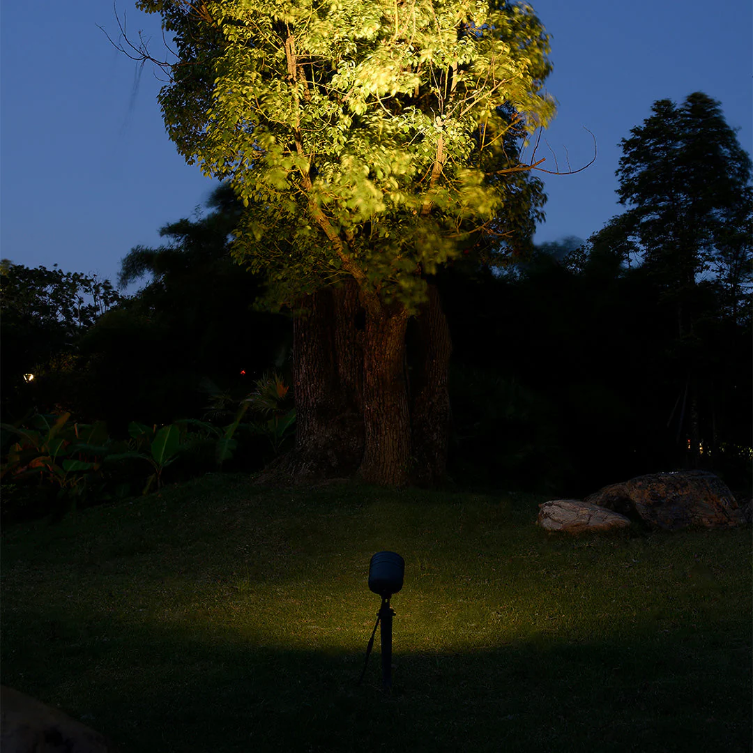 Douglas LED Stakes Modern Outdoor Lights - Image 6