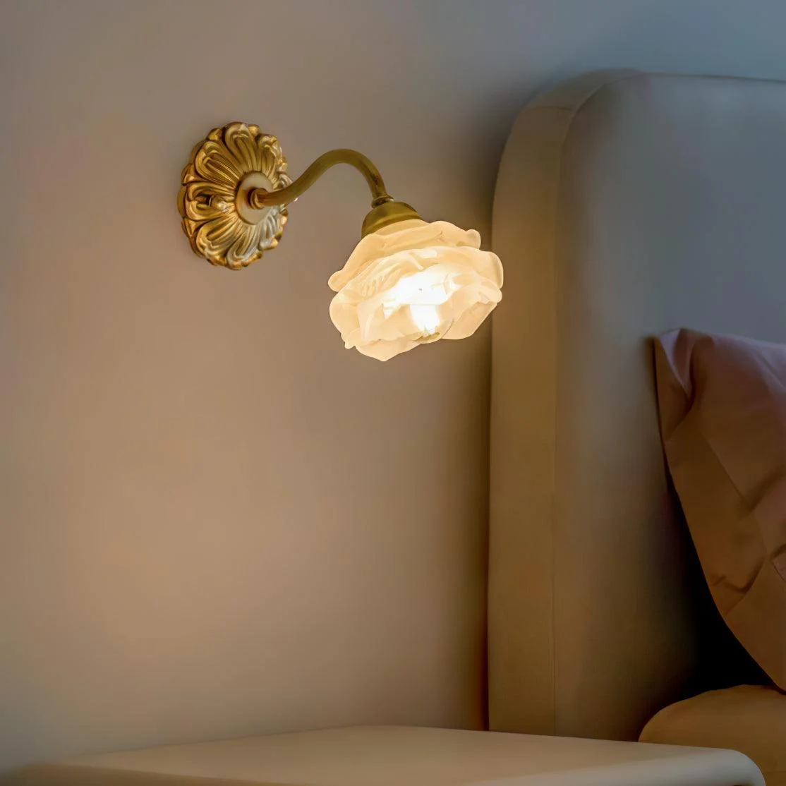 Drifte Brass Floral Luxury Wall Lamp - Image 19