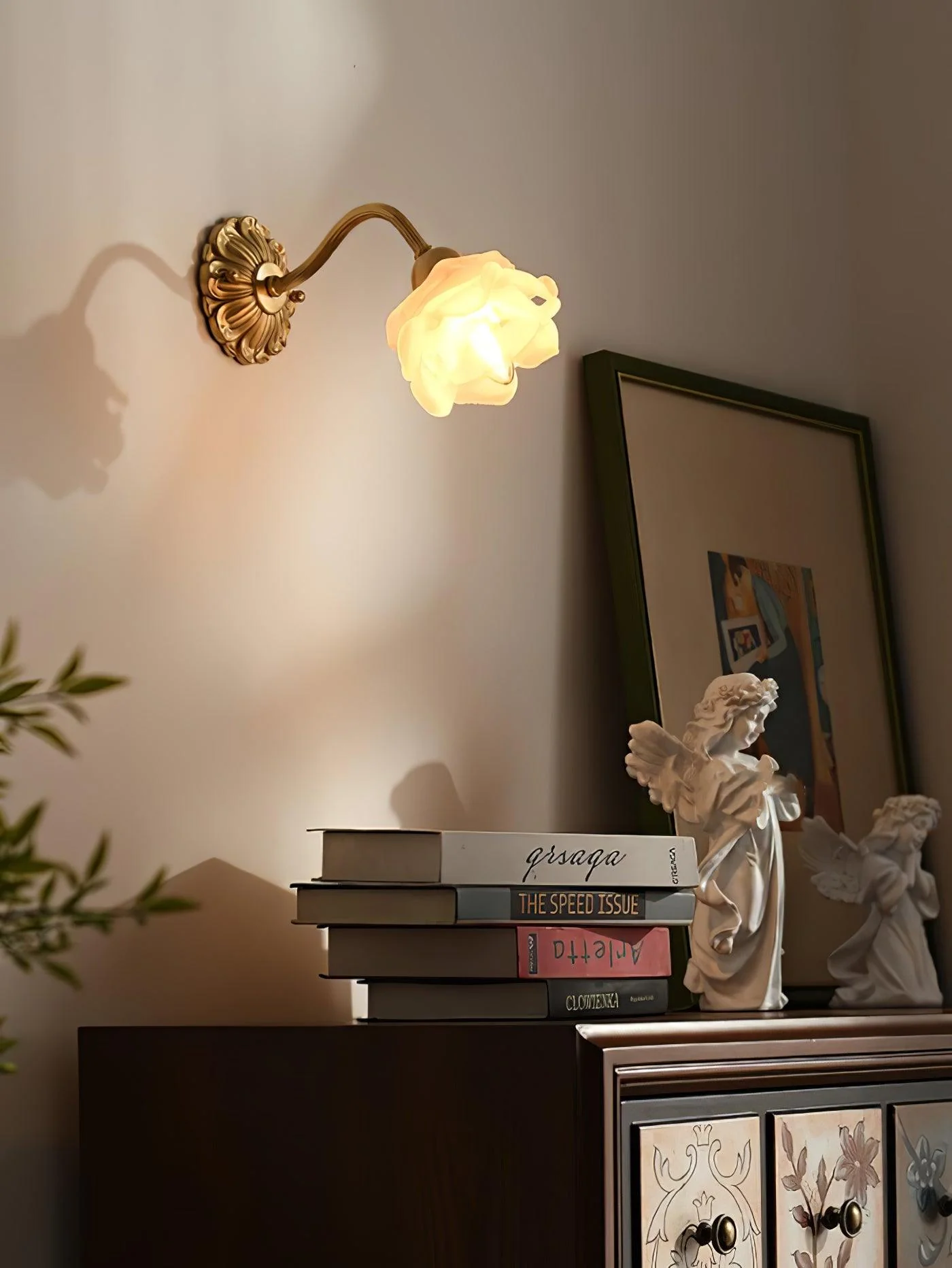 Drifte Brass Floral Luxury Wall Lamp - Image 25