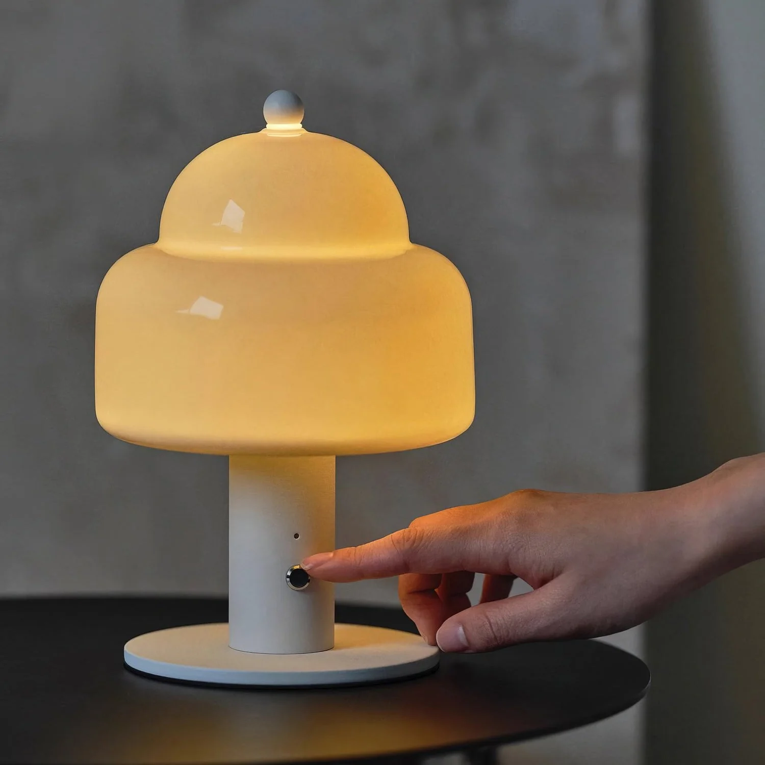 Drome Modern Glass Table Lamp - Image 3