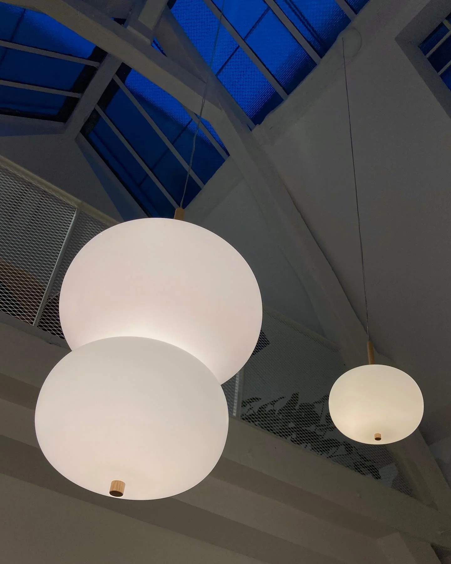 Duality Modern Glass Pendant Light - Image 42