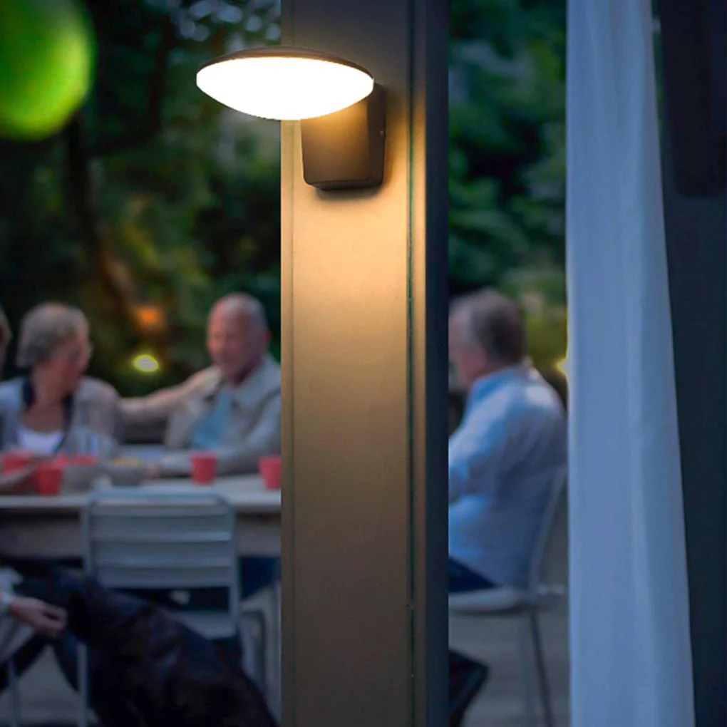Egi Modern Simple Solar LED Outdoor Wall Light - Image 2