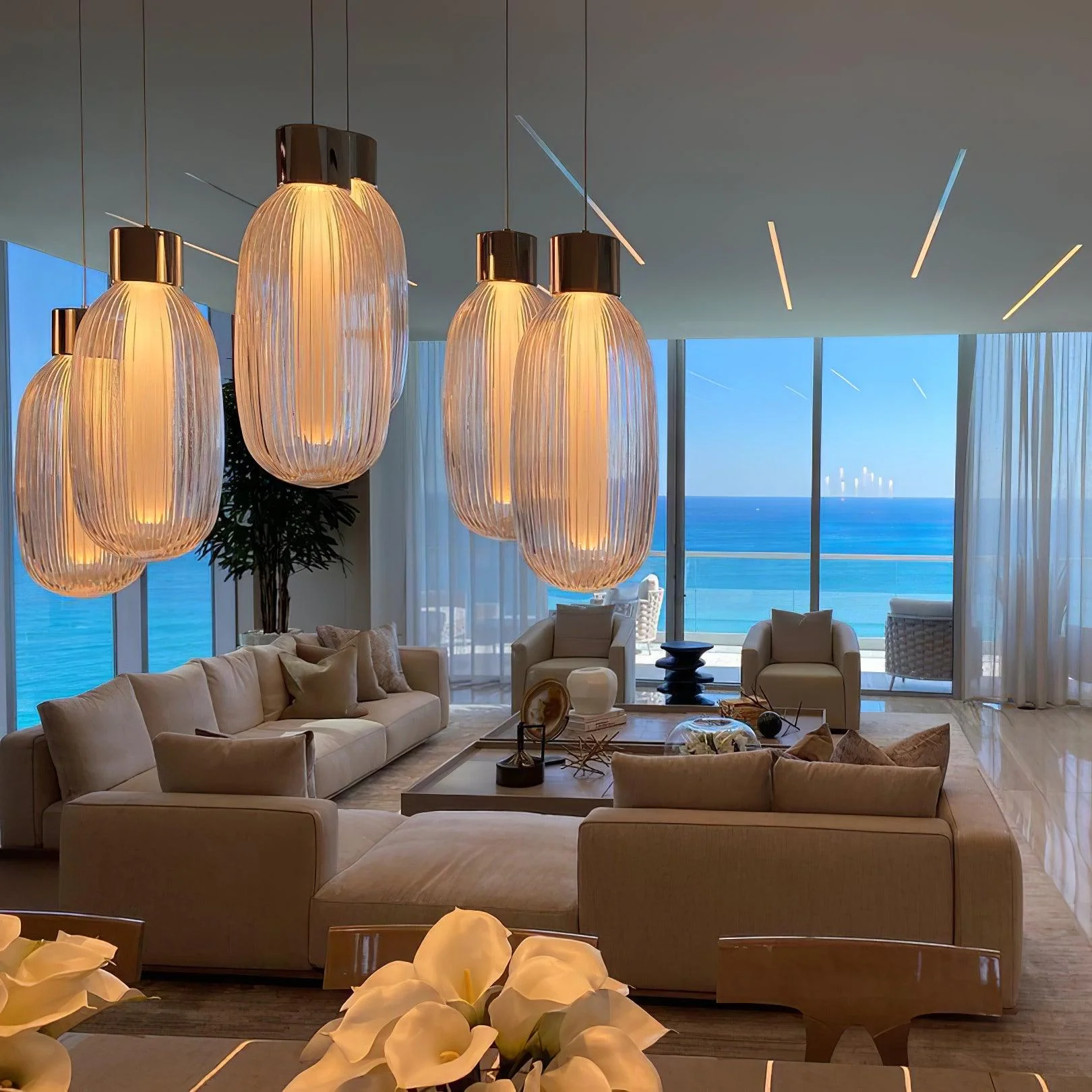 Elaro Aluminum Classic Pendant Lamp - Image 18