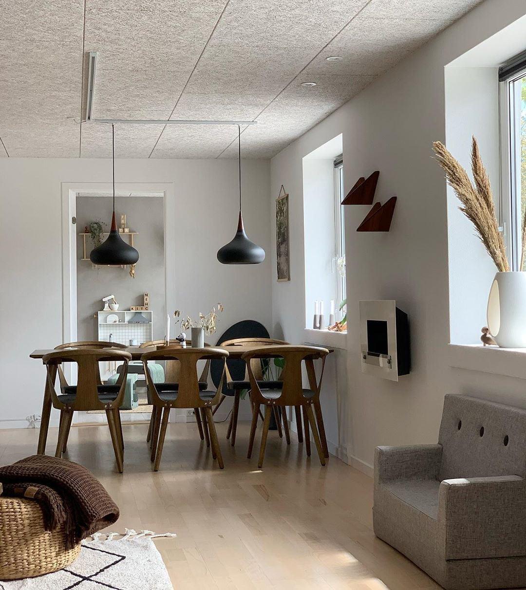 Eldara Aluminum & Wood Industrial Pendant Light - Image 12