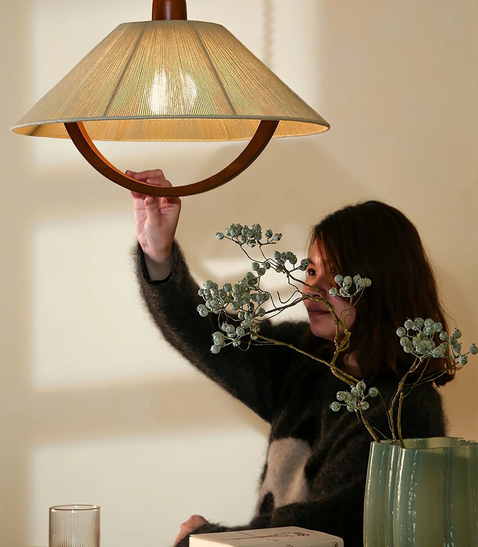 Eleanor Minimalist Pendant Light - Image 18