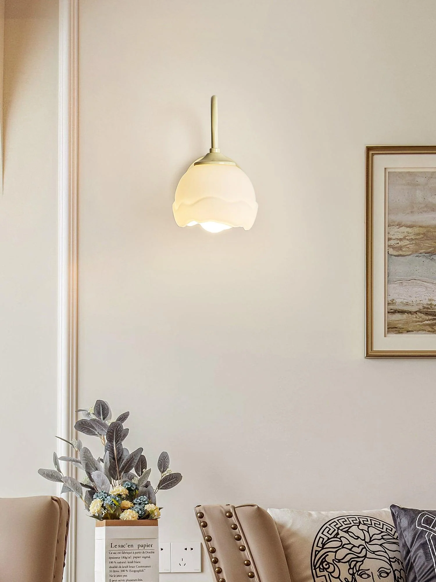 Ellace Glass Elegant Wall Lamp - Image 12