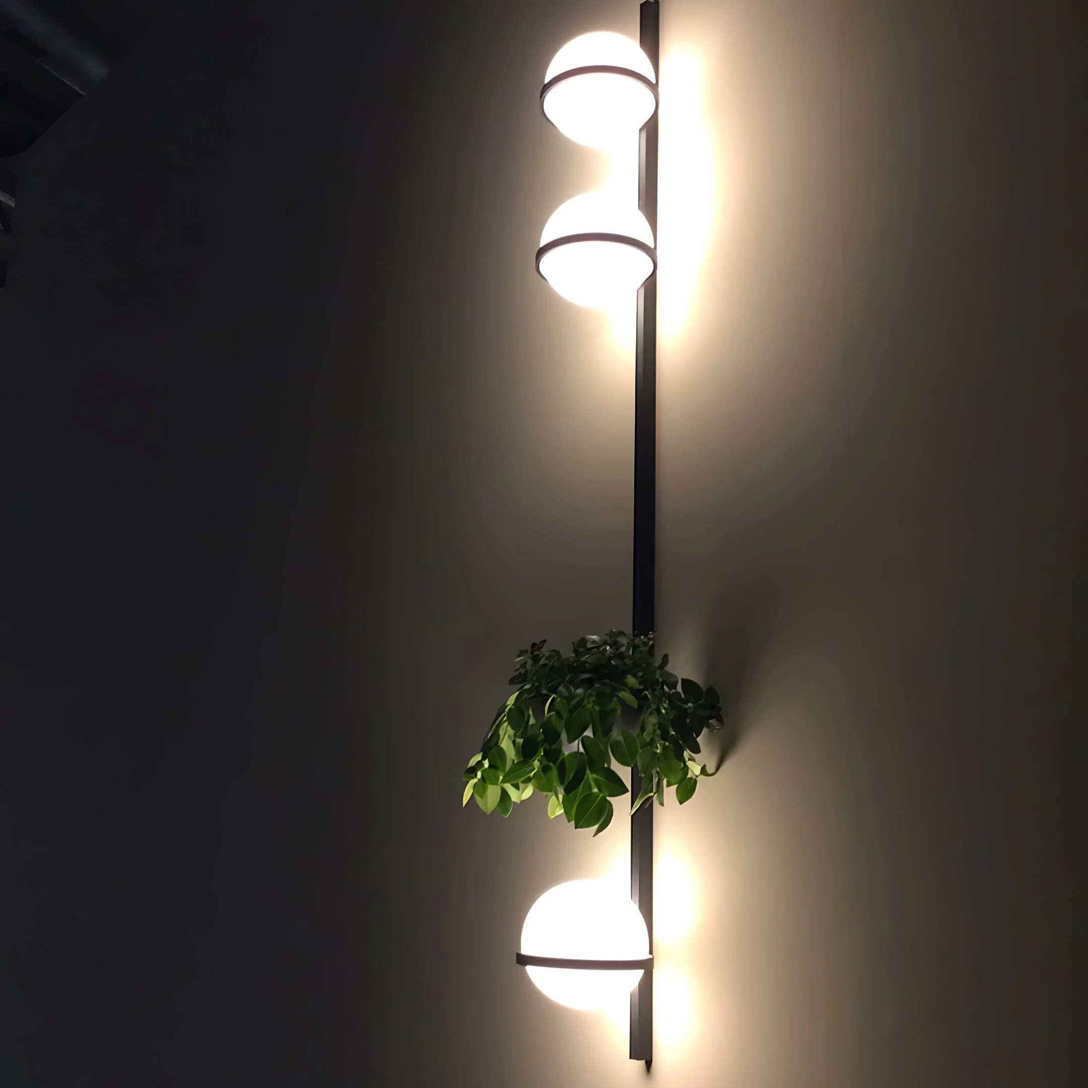 Elmarisra Modern Minimalist Wall Light - Image 3