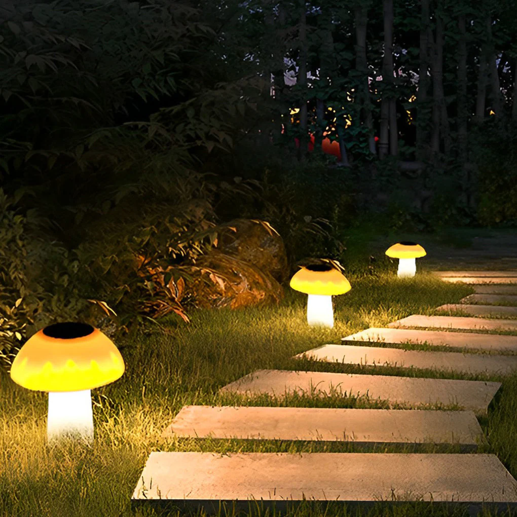 Eloie Mushroom Solar LED Plastic Outdoor Lawn Light - Image 10