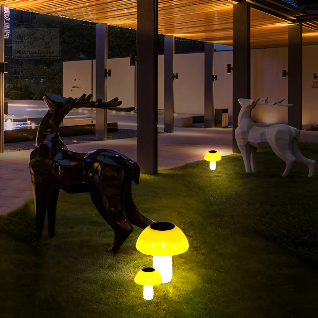 Eloie Mushroom Solar LED Plastic Outdoor Lawn Light - Image 2