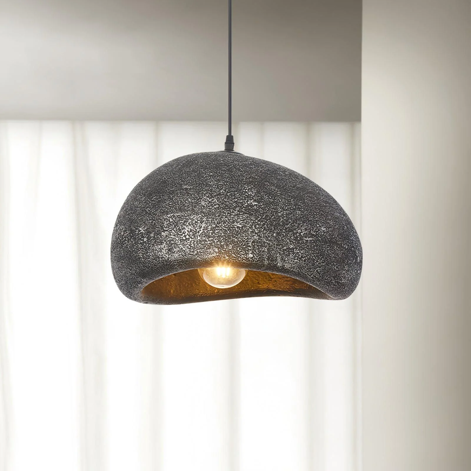 Elyndra Artistic Retro Pendant Lamp - Image 5