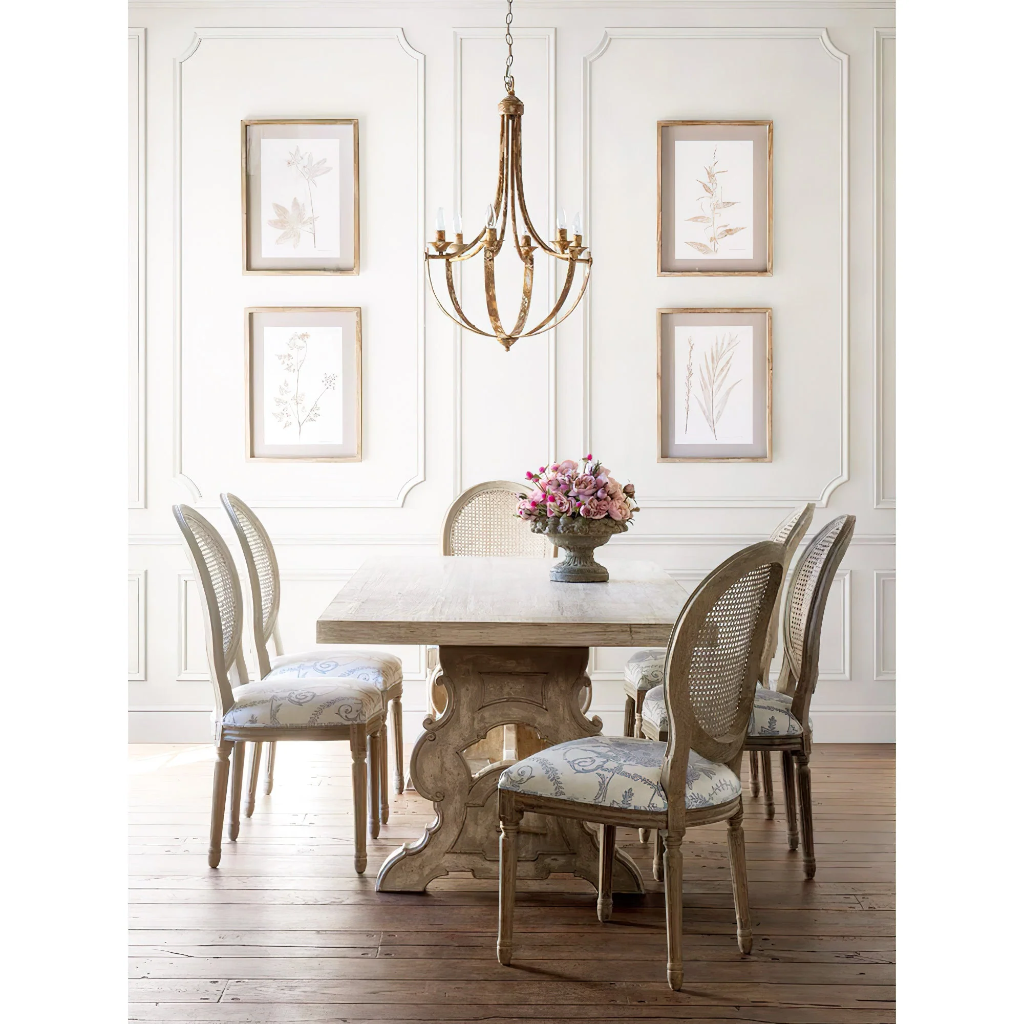 Elyndra Contemporary Brass Chandelier - Image 7