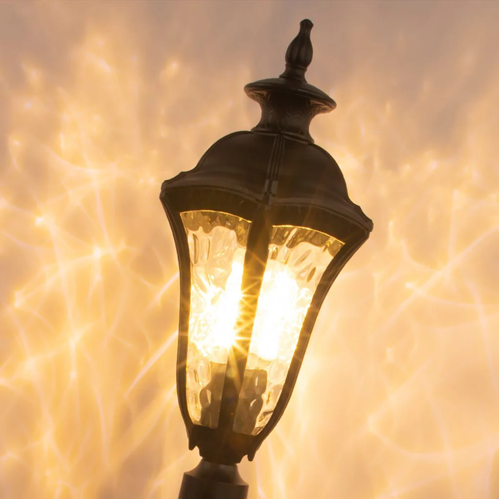 Evae Retro-Inspired Traditional Outdoor Post Lamp - Image 2