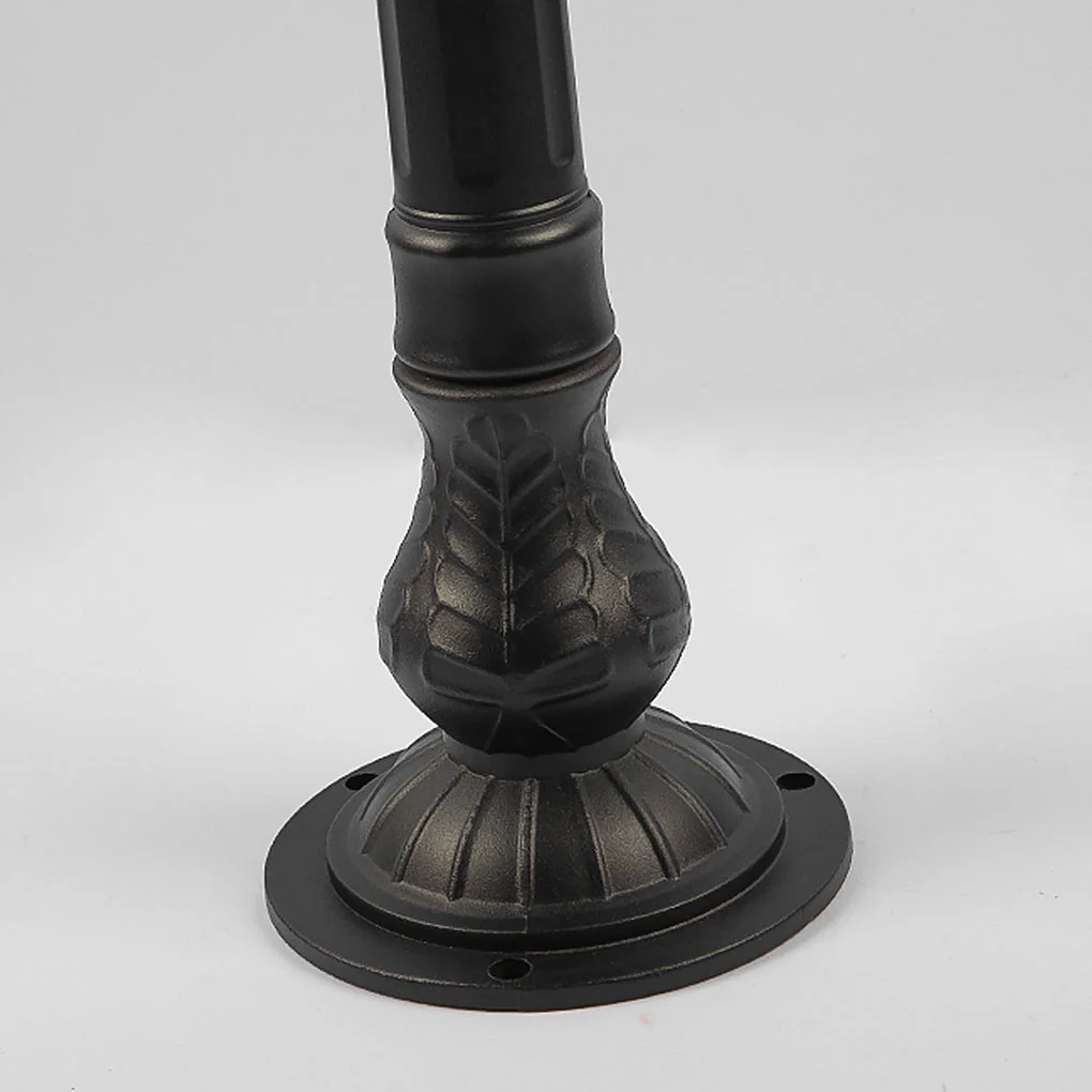 Evae Retro-Inspired Traditional Outdoor Post Lamp - Image 3