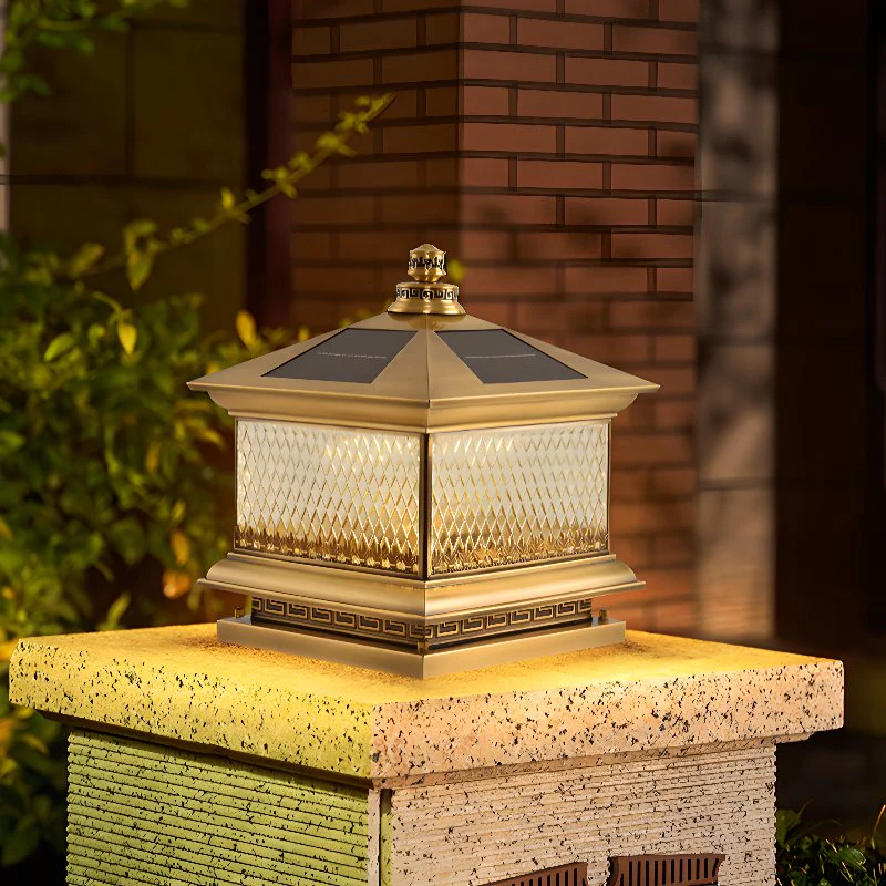 Evelor Classic Diamond Solar Post Outdoor Light - Image 14