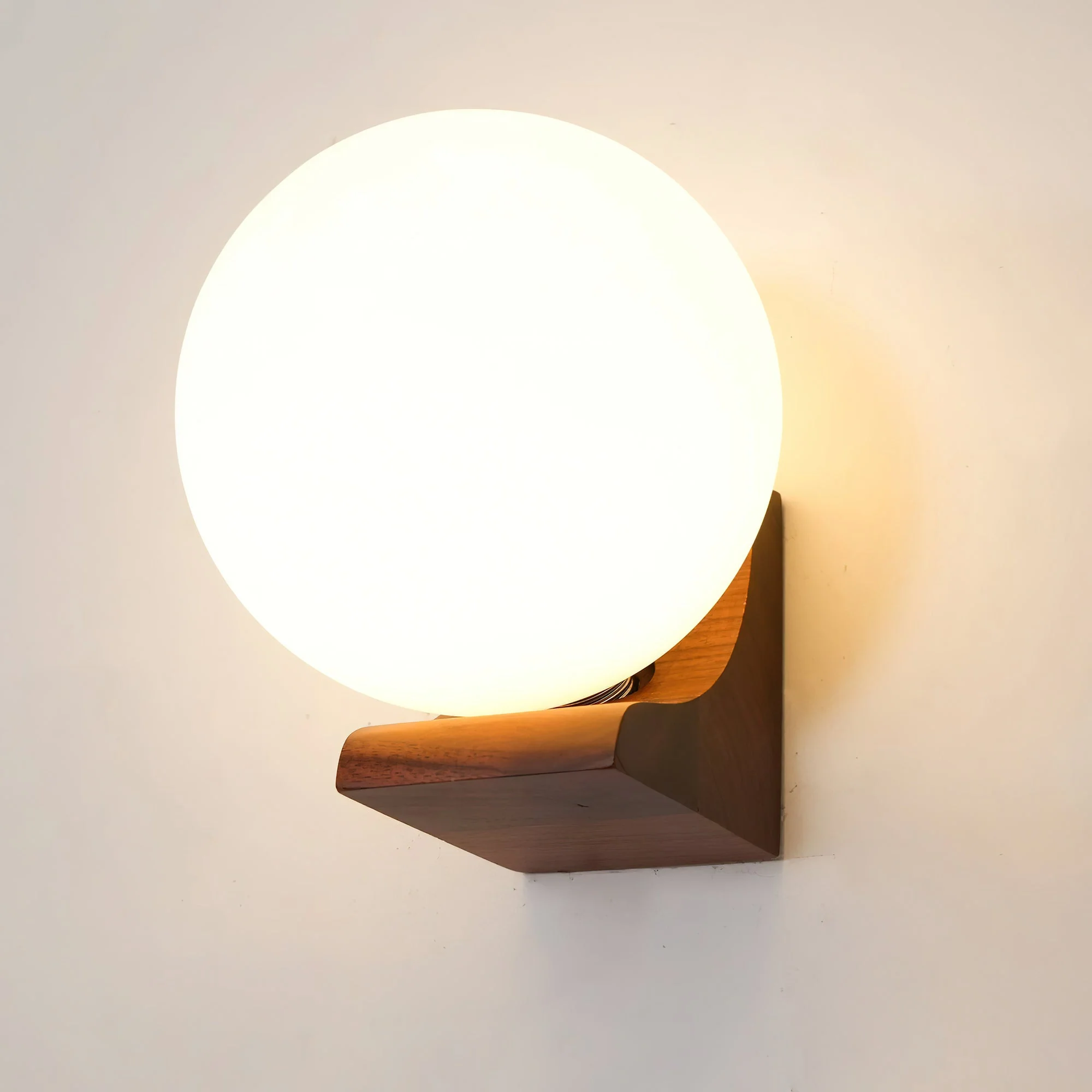 Evelyn Minimalist Glass Wall Lamp - Image 4
