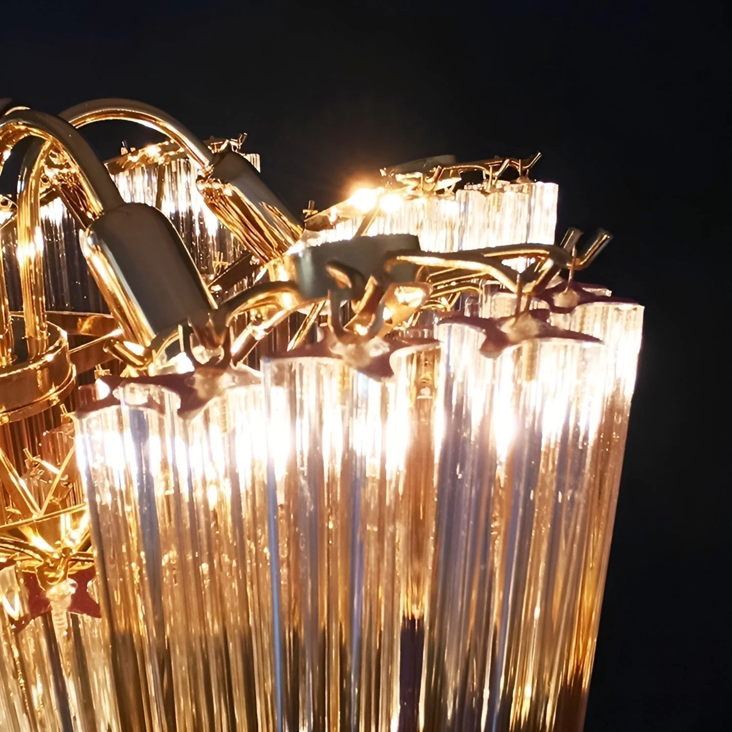 Evmararae Gradient Glass Chandelier - Image 6