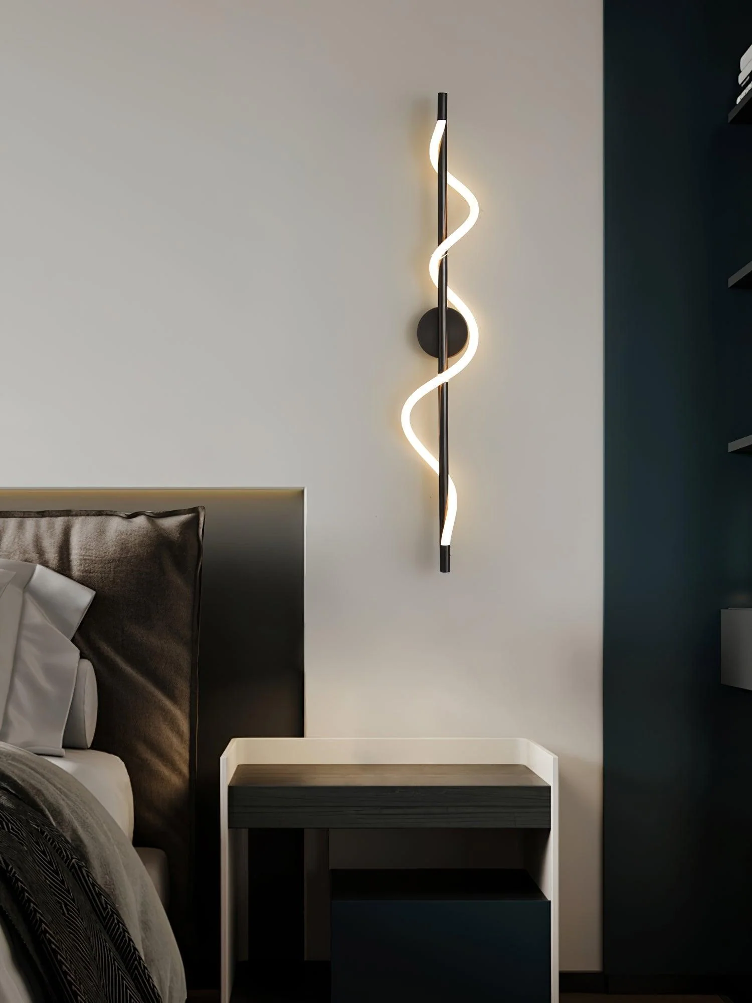Fidora Sculptural Brass Silicone Wall Lamp - Image 3