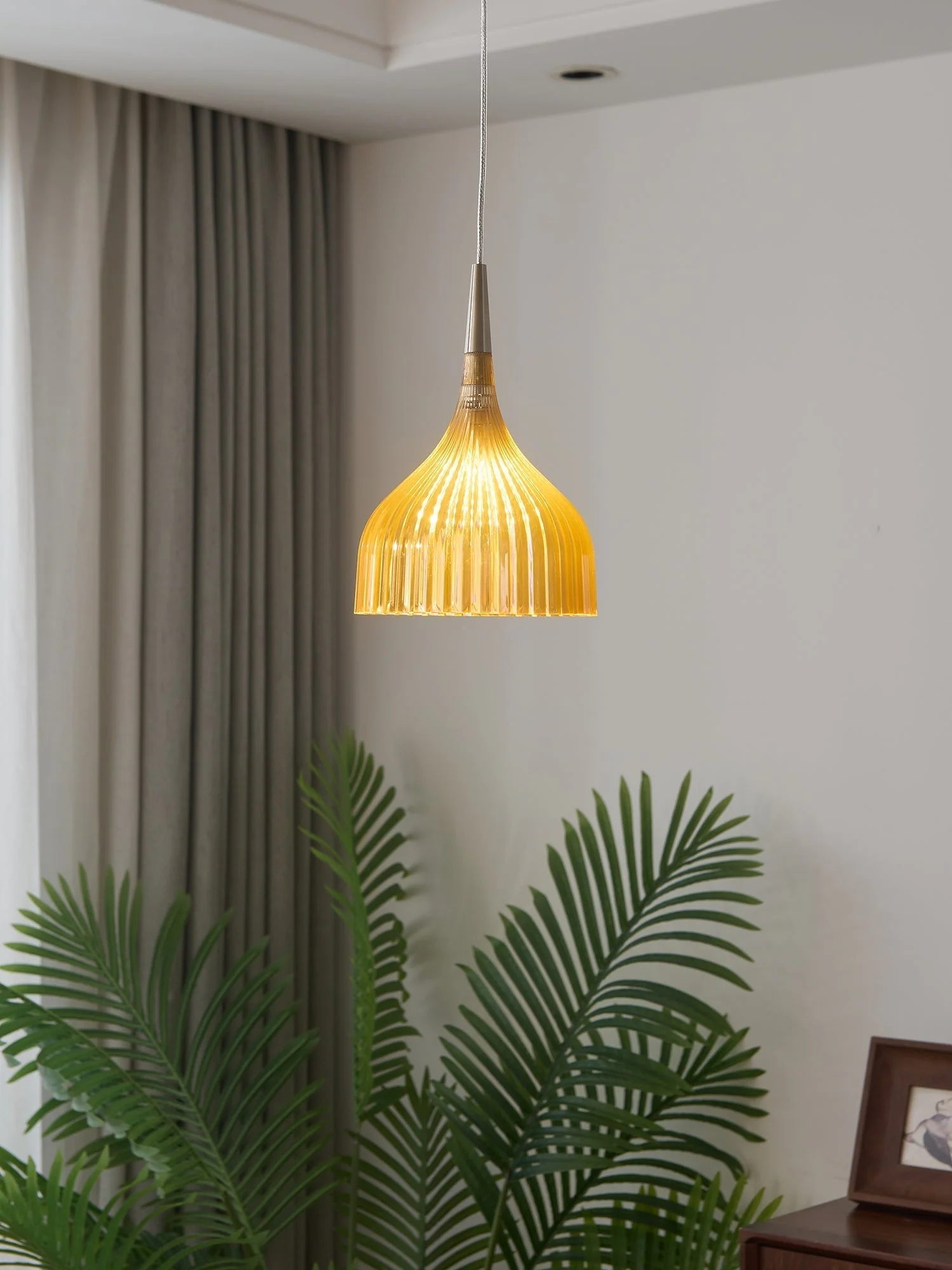 Fiore Elegant Pendant Lamp - Image 53