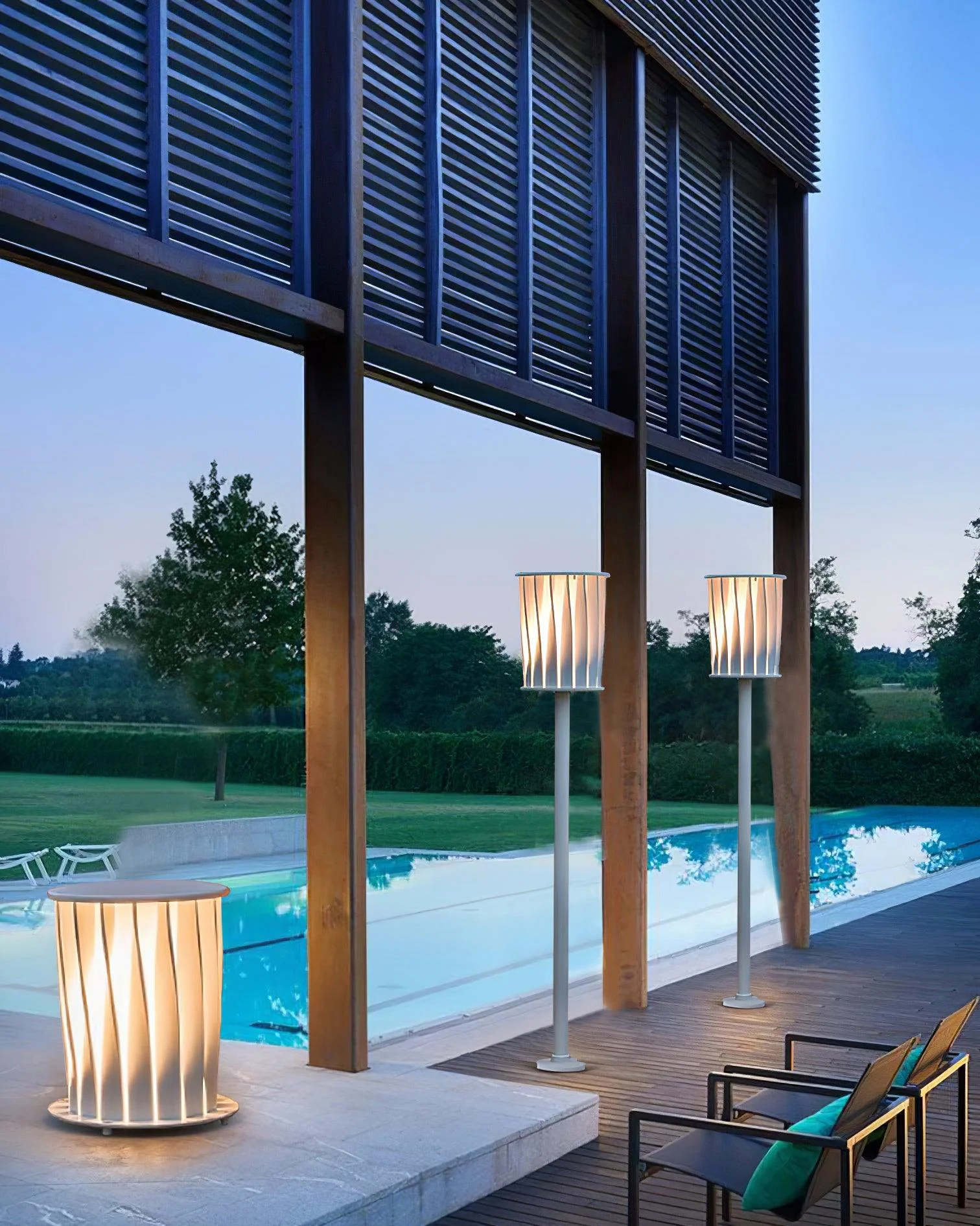 Flare Modern Aluminum Outdoor Light - Image 17