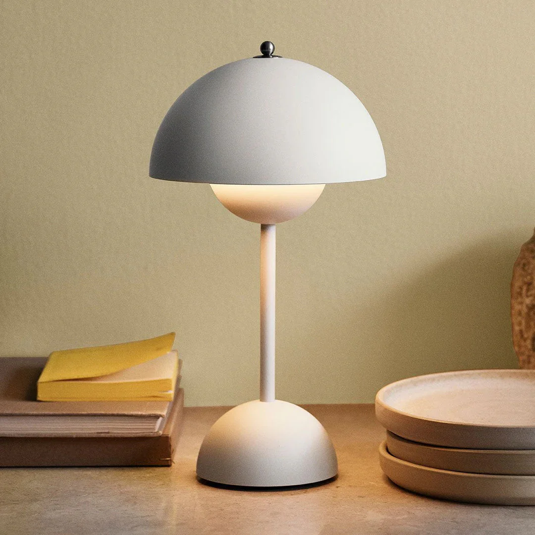 Flowerpot Modern Table Lamp - Image 19
