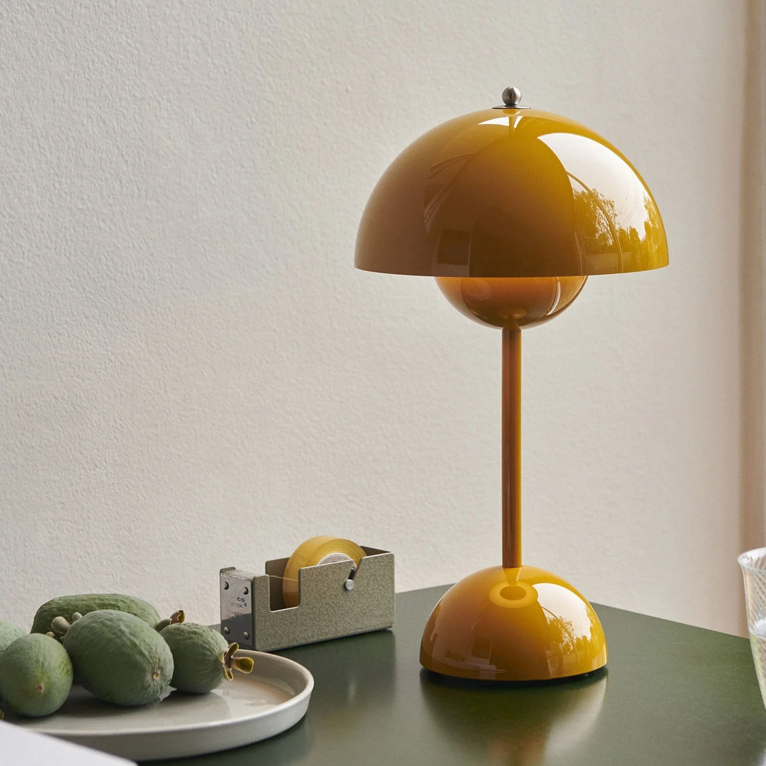 Flowerpot Modern Table Lamp - Image 22