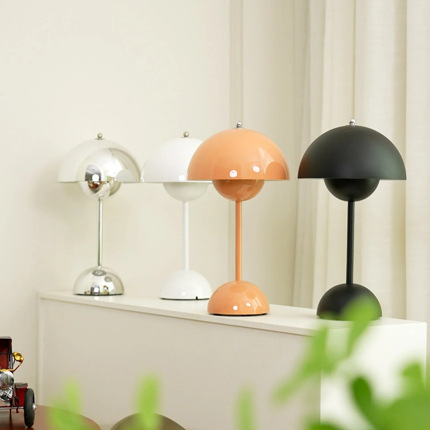 Flowerpot Modern Table Lamp - Image 37