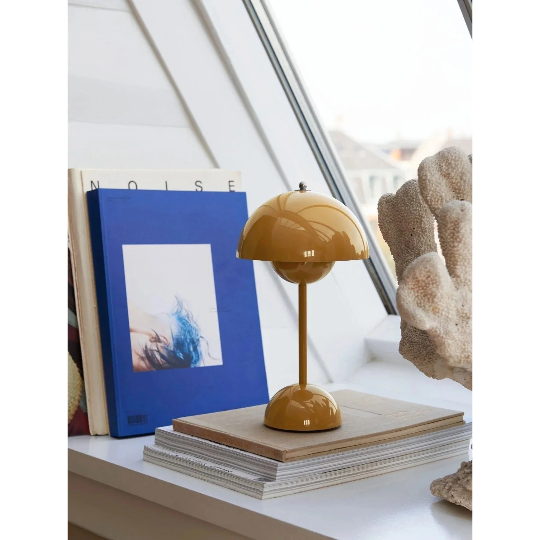 Flowerpot Modern Table Lamp - Image 42