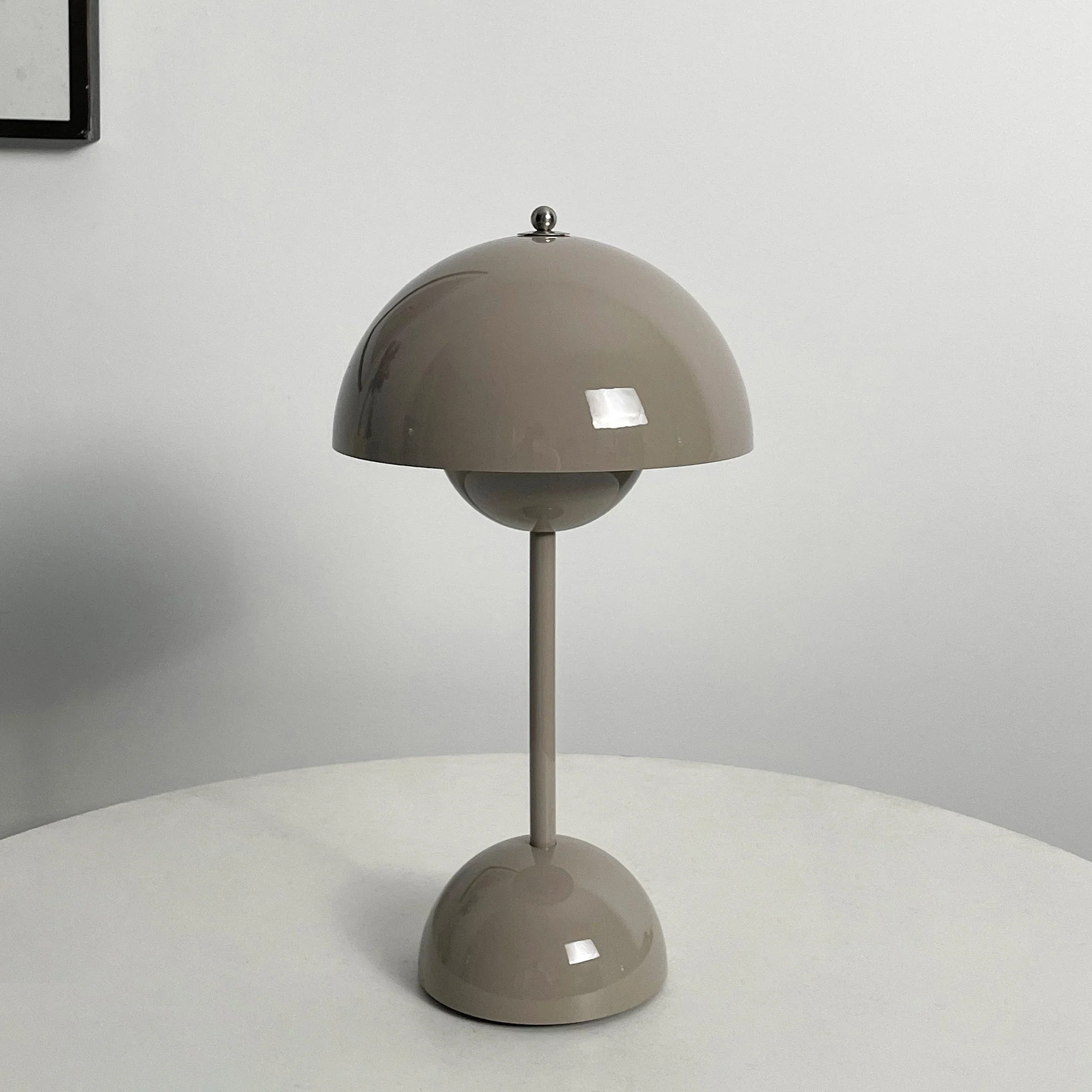 Flowerpot Modern Table Lamp - Image 57