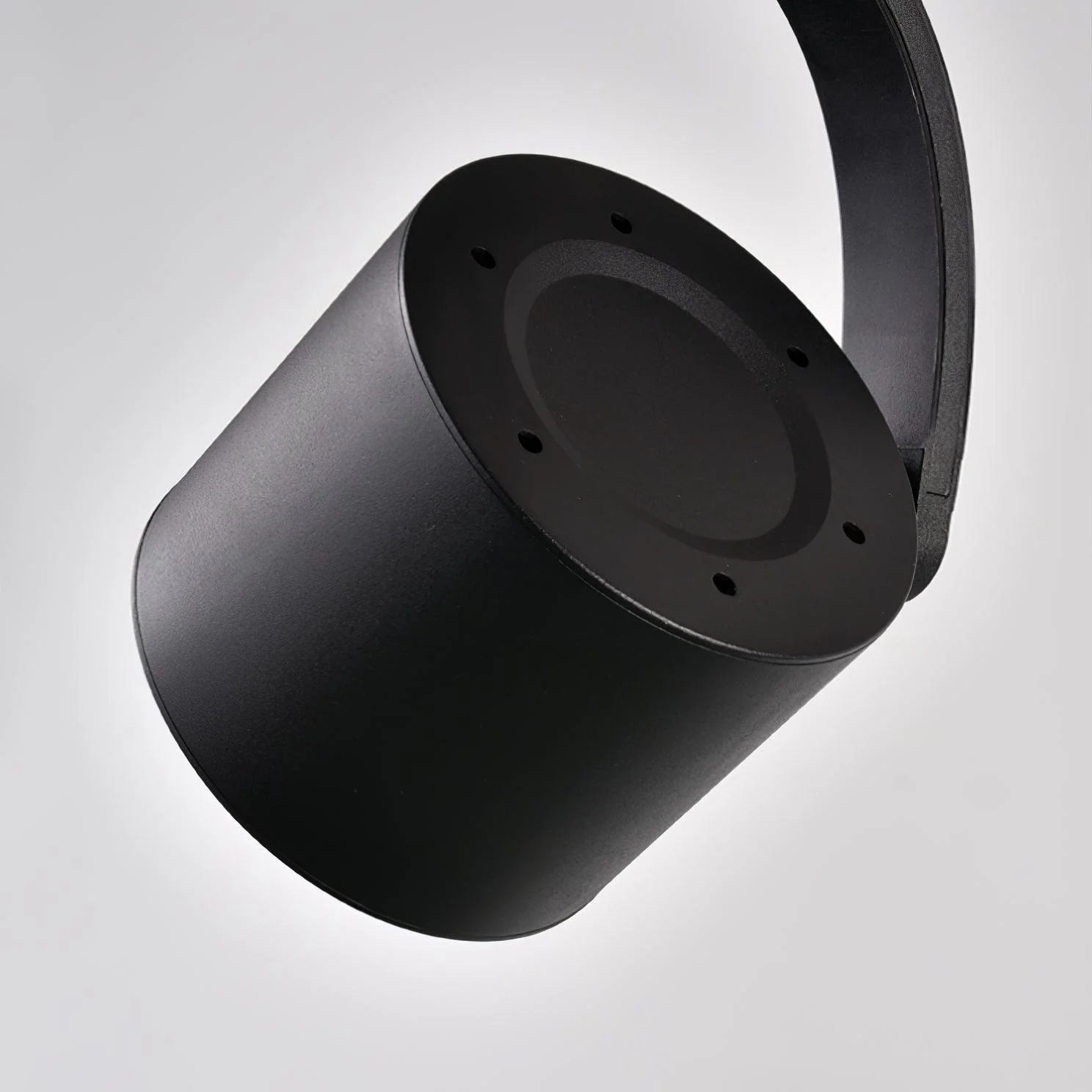 Focus Sleek Aluminum Ceiling Light - Image 3