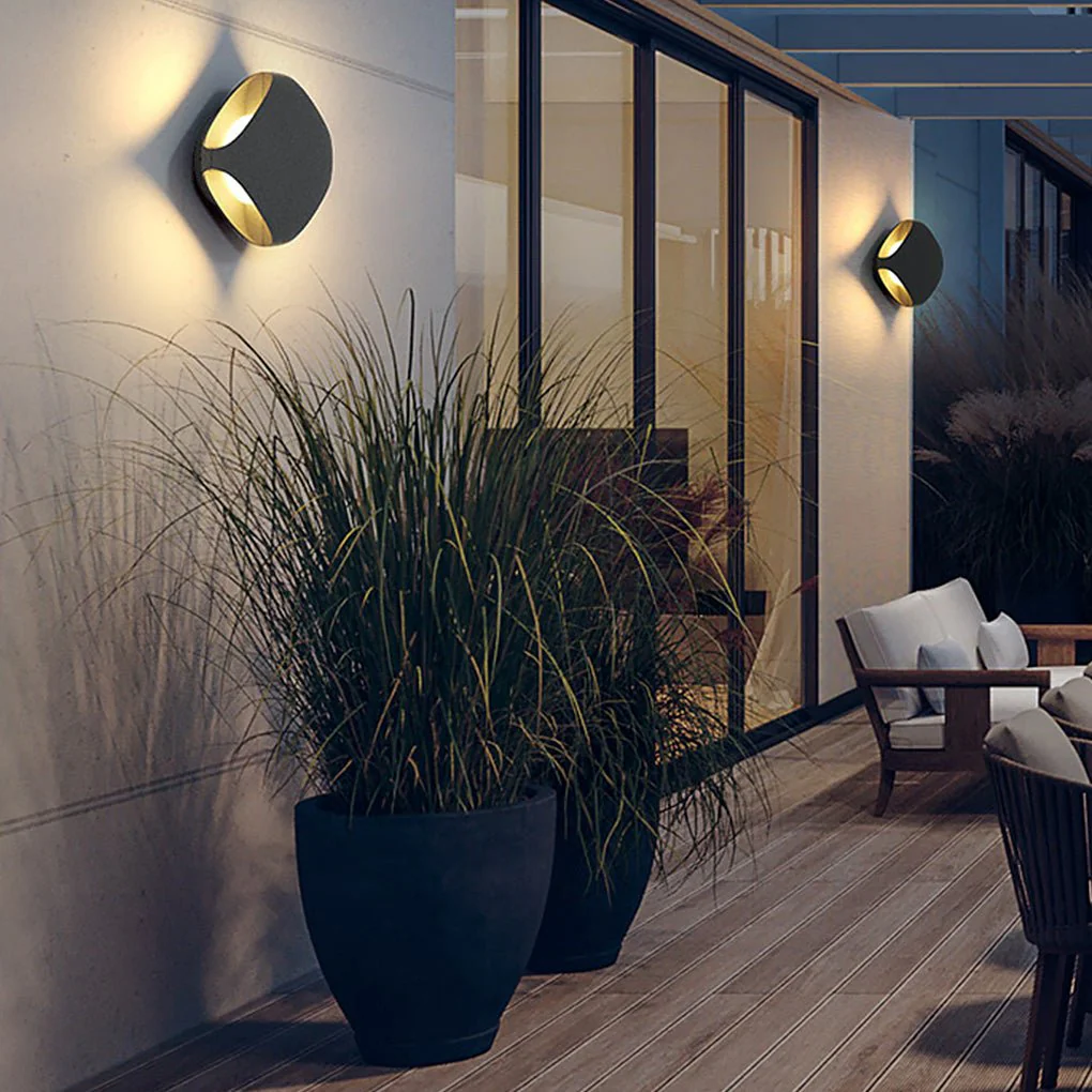 Forbes Square LED Modern Outdoor Wall Fence Post Light - Image 4