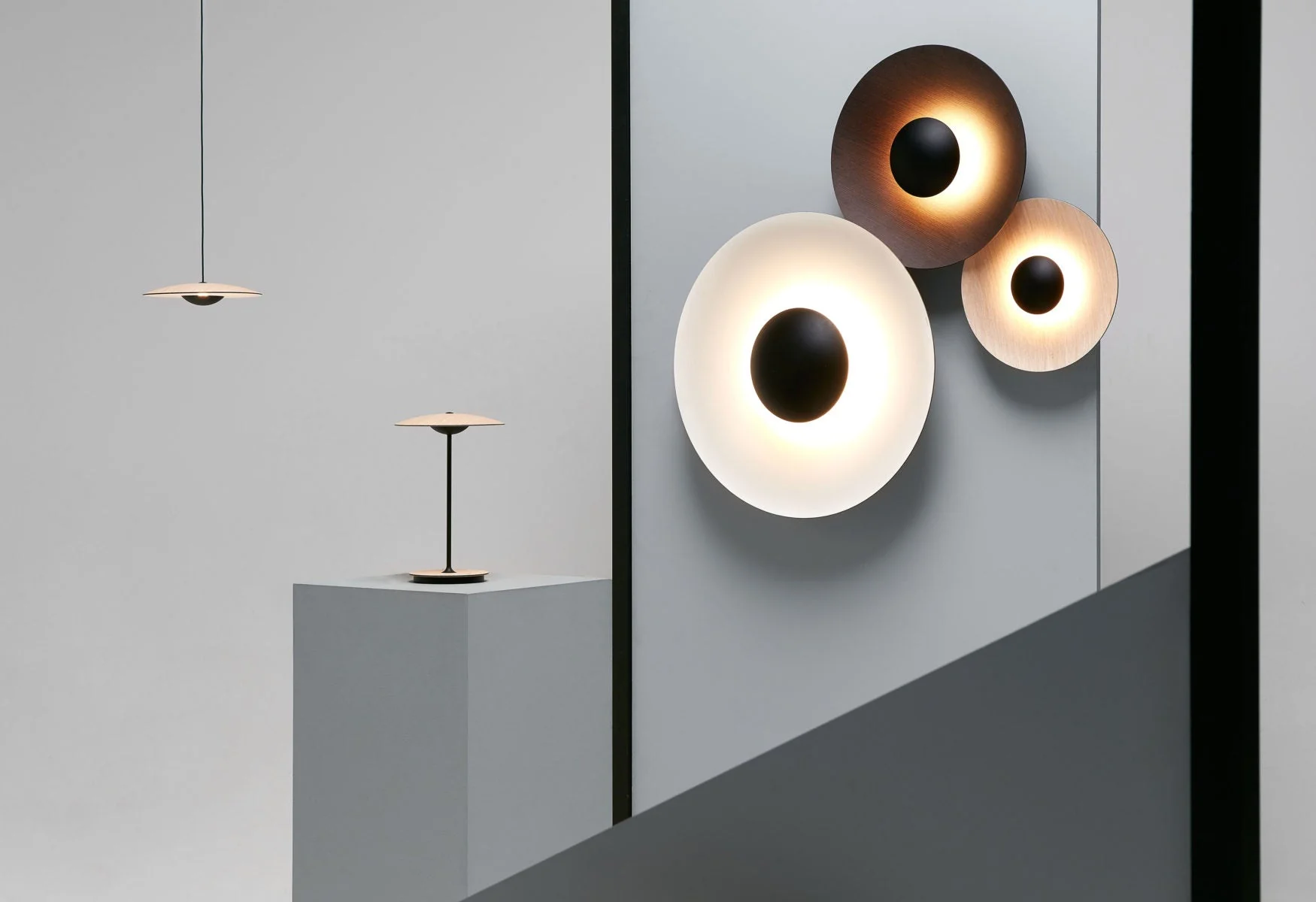 Ginger Modern Minimalist Round Wall Lamp - Image 38