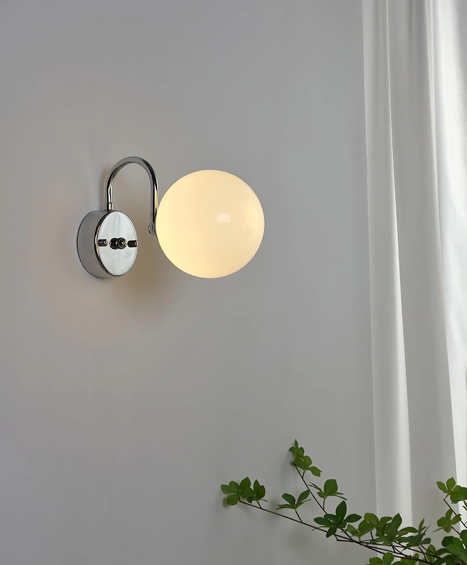 Globo Modern Glass Sconce - Image 5