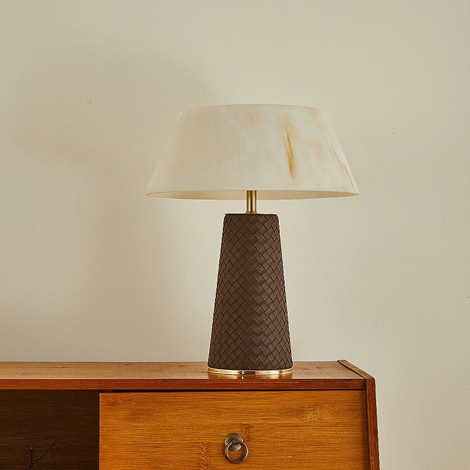 Hanover Modern Leather Table Lamp - Image 6