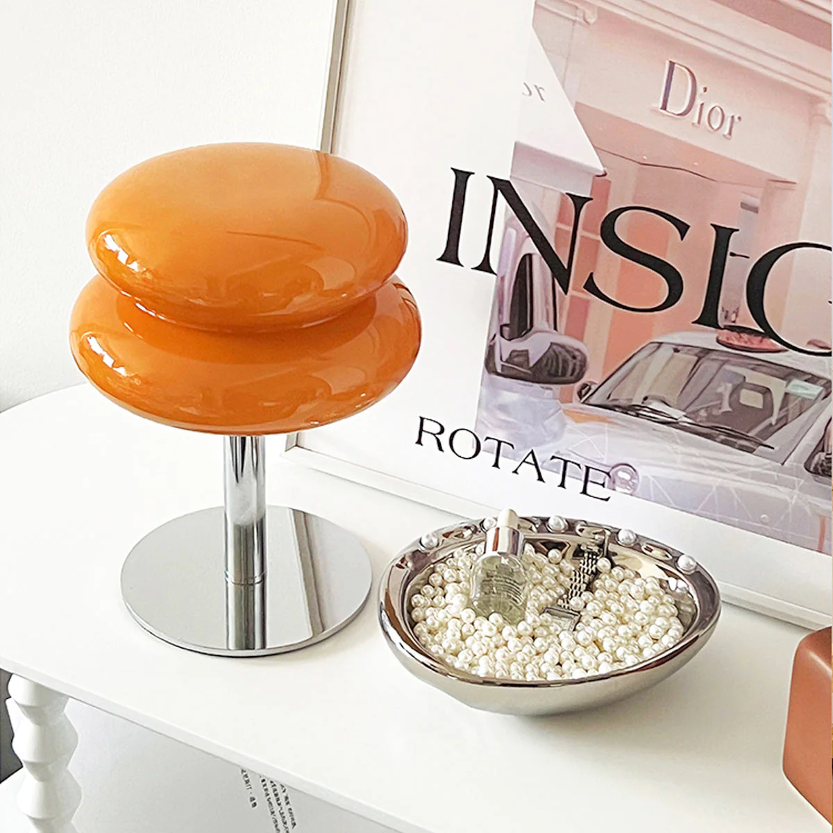 Hecho Modern Glass Table Lamp - Image 6