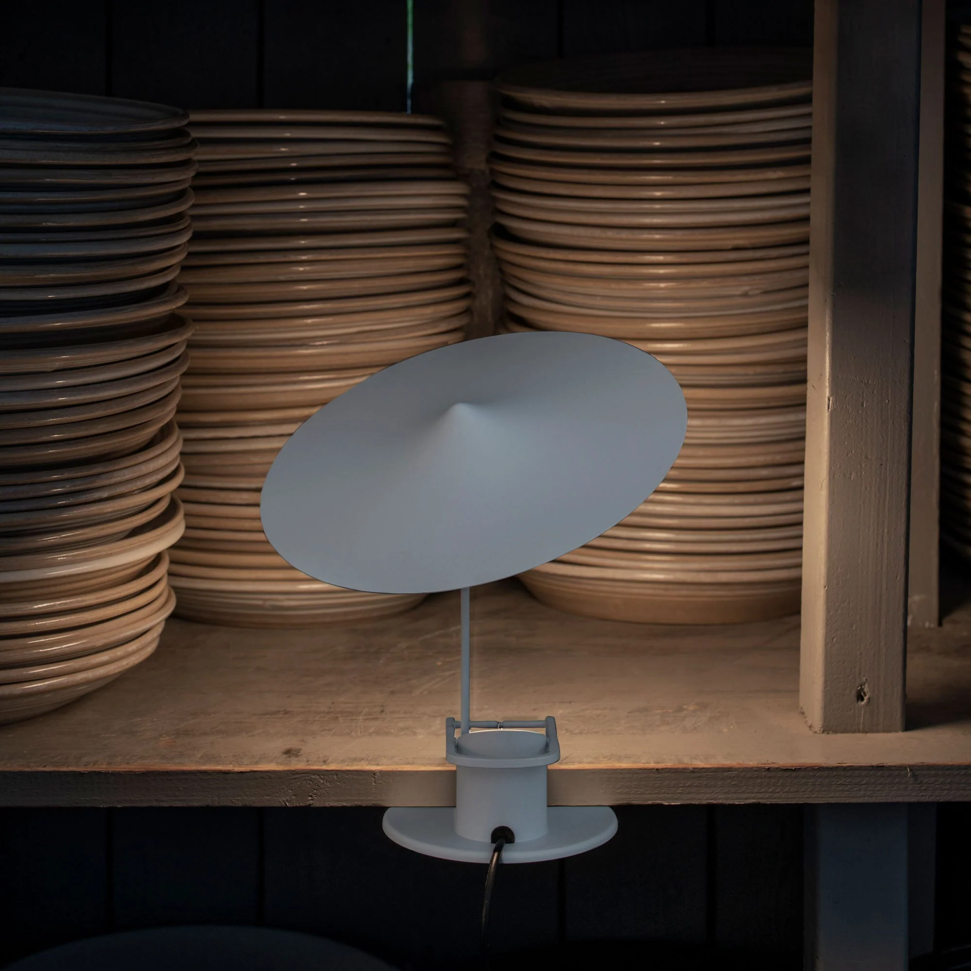 Ile Modern Table Lamp - Image 16