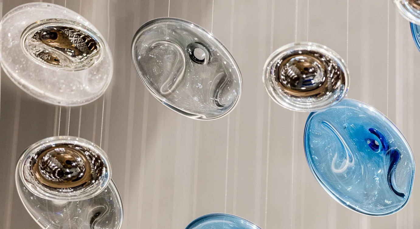 Ilvyniel Crystal Wave Chandelier - Image 2
