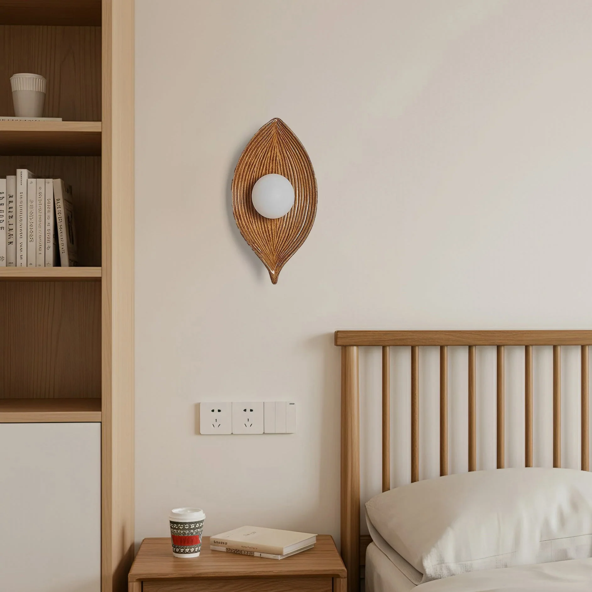 Iyana Farmhouse Resin Wall Light - Image 2