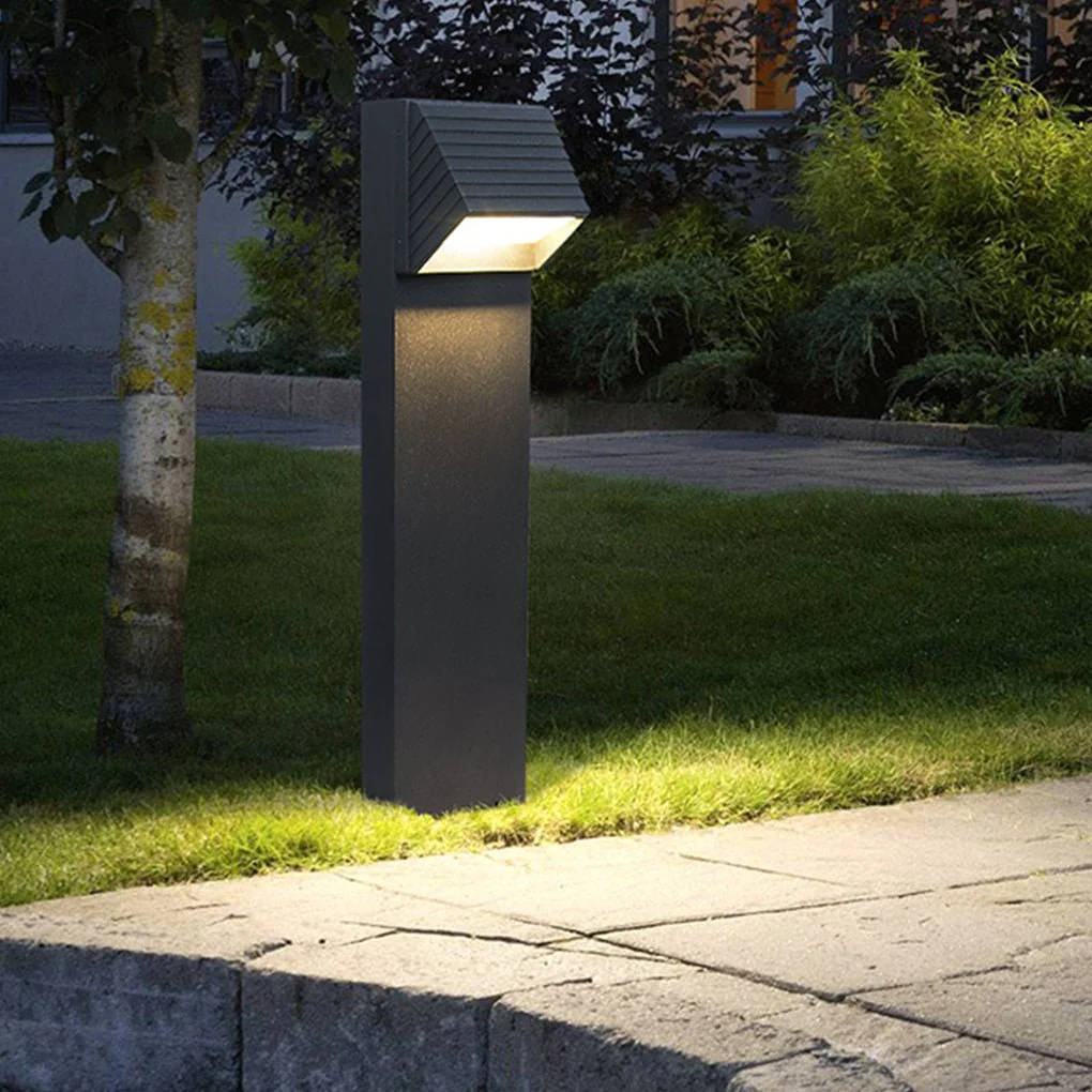 Jacueline Chic Flash Minimalist Outdoor Lighting