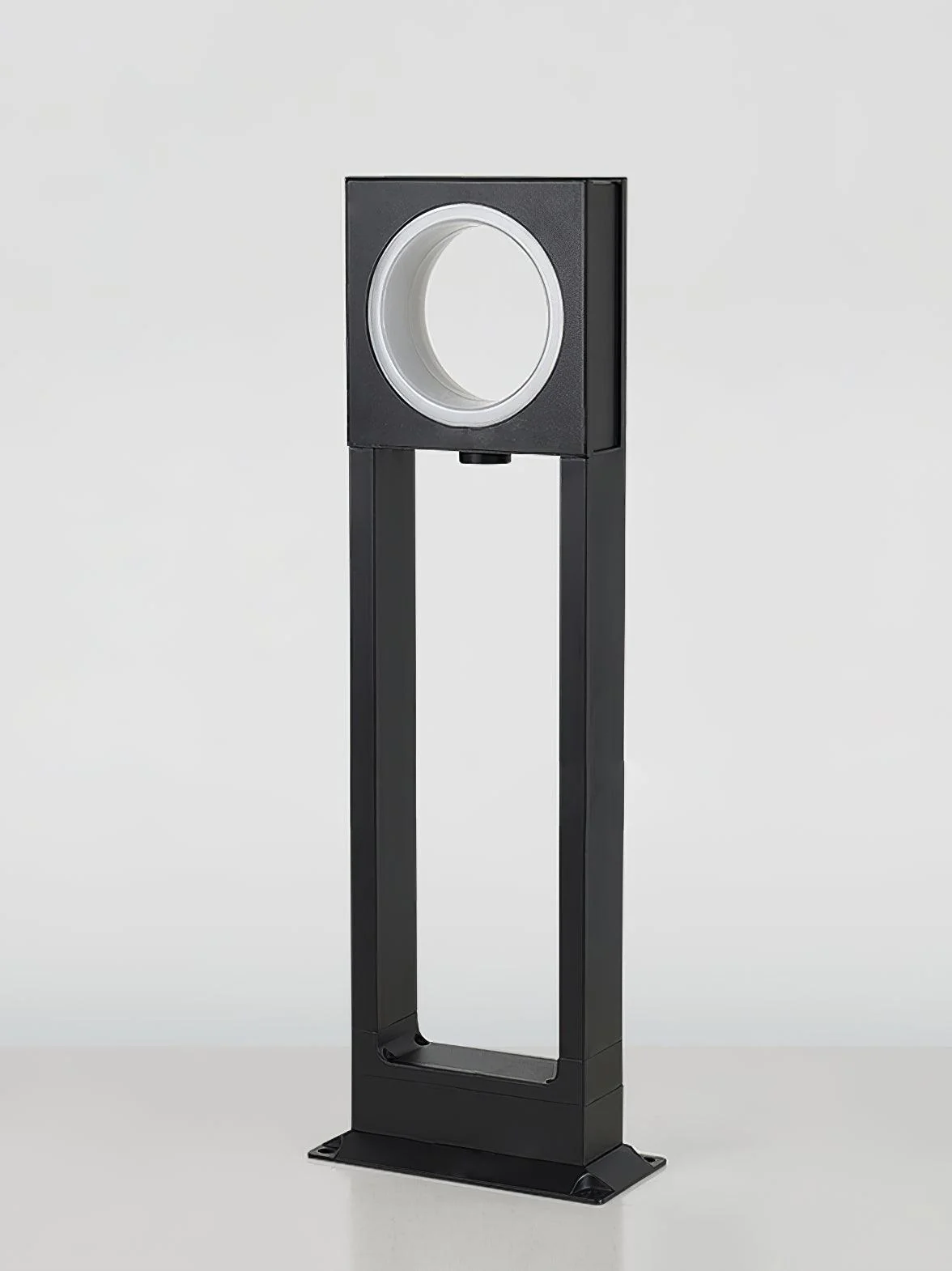 Jeremy Minimalist Outdoor Light - Image 17