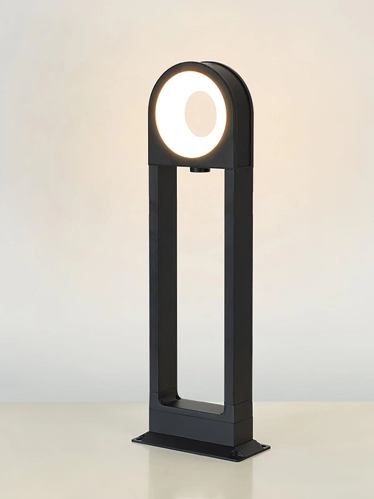 Jeremy Minimalist Outdoor Light - Image 18
