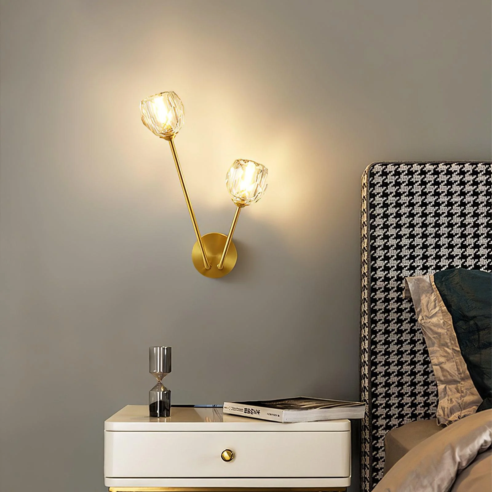 Joshua Luxury Wall Lamp - Image 4
