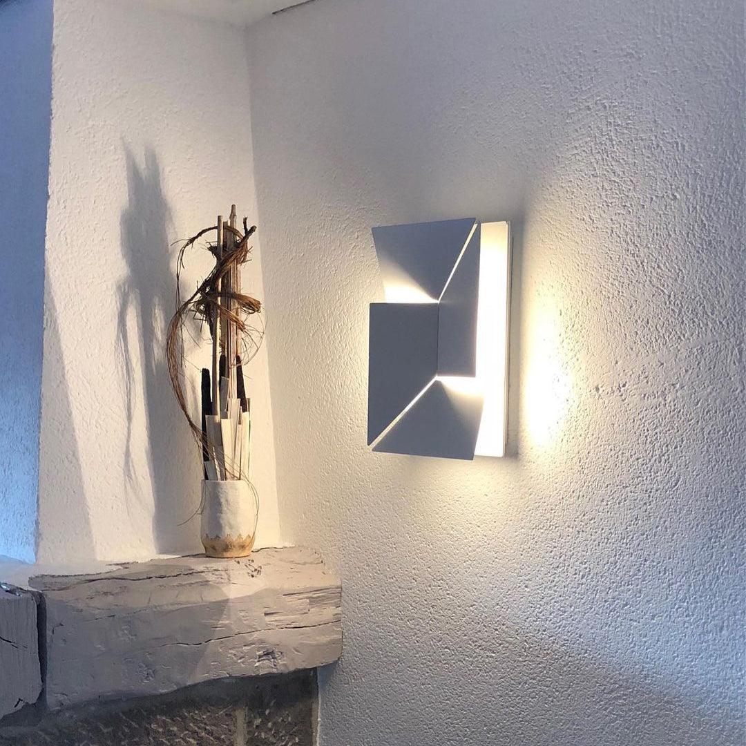 Kelsey Shadows Grand Sconce Wall Lamp - Image 144