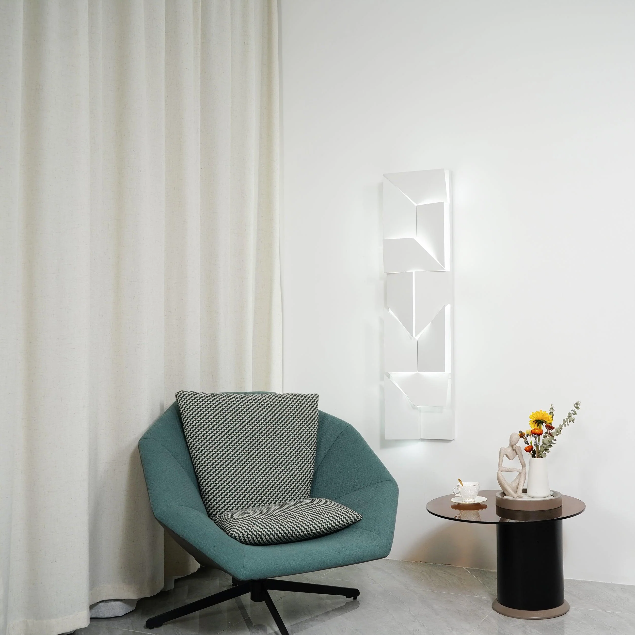 Kelsey Shadows Grand Sconce Wall Lamp - Image 28