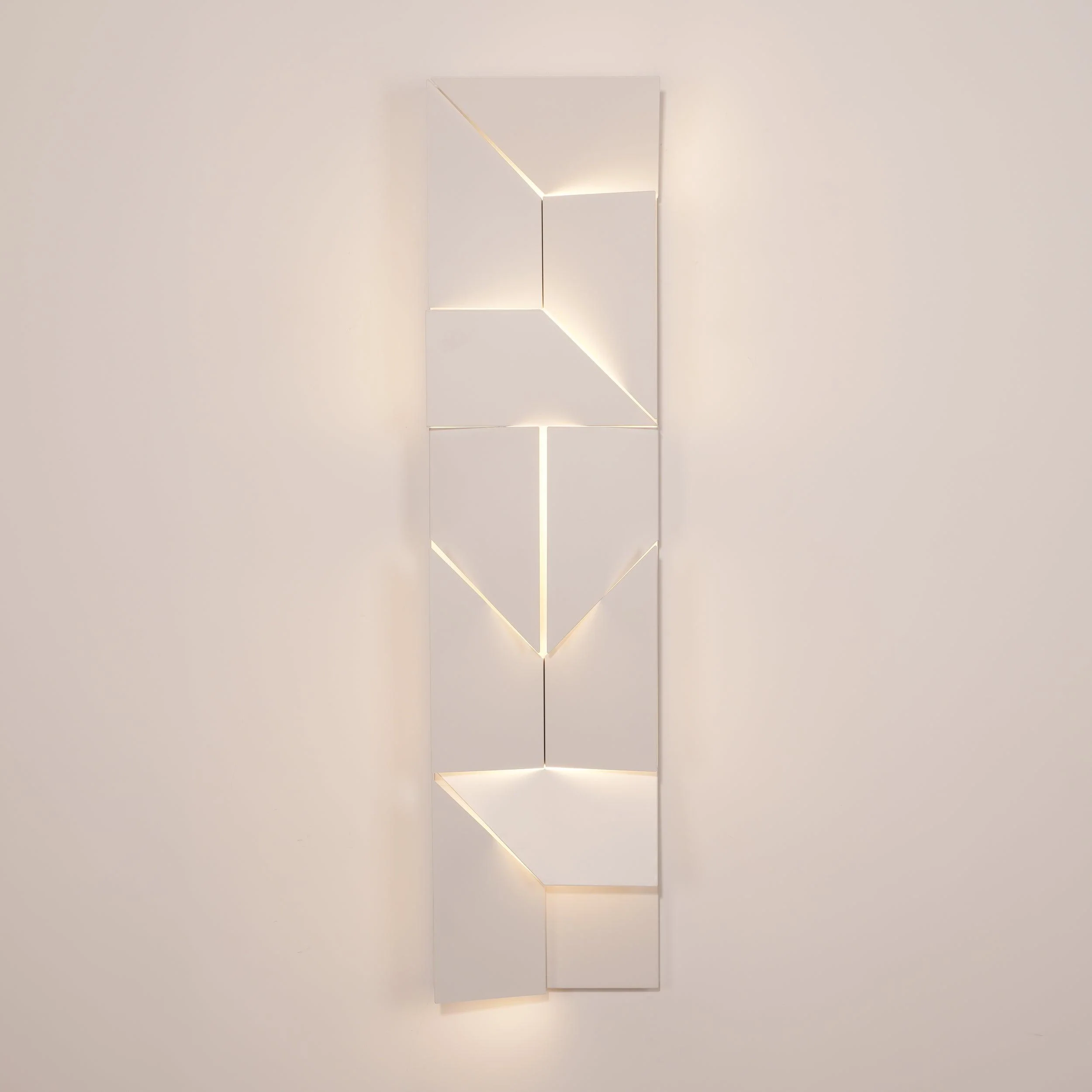 Kelsey Shadows Grand Sconce Wall Lamp - Image 37